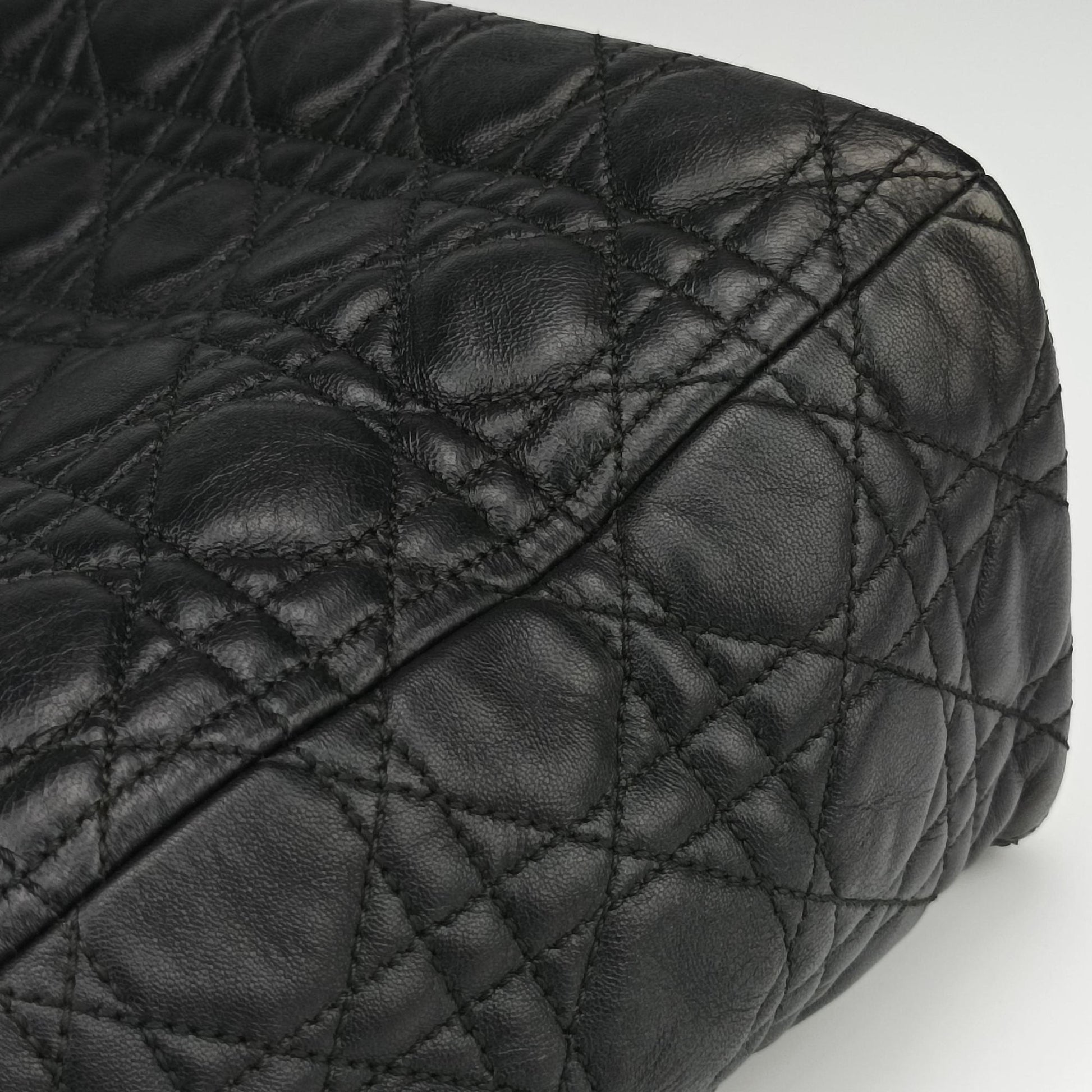 Lady Dior Black lambskin 16-MA-0110レディディオール ブラック ラムスキン 16-MA-0110