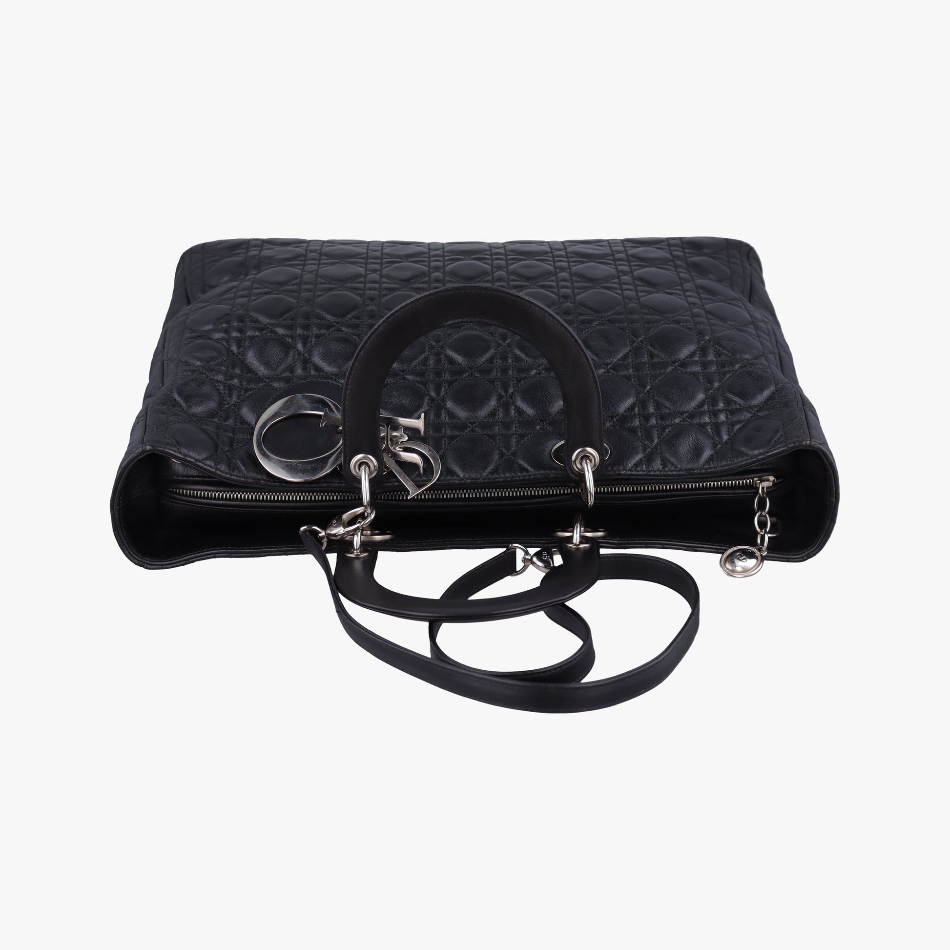 Lady Dior Black lambskin 16-MA-0110レディディオール ブラック ラムスキン 16-MA-0110