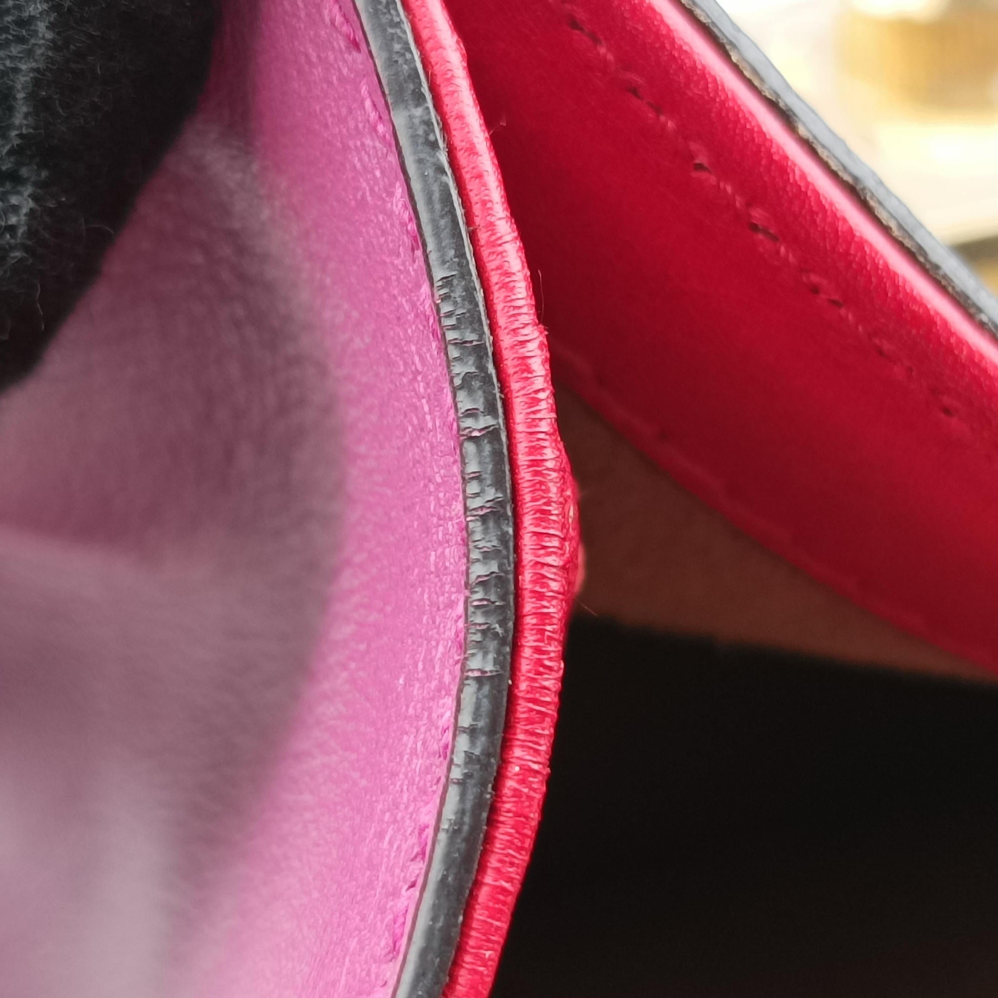 Padlock Beige×red×pink PVC coated canvas×Leather 409487 D020734944パドロック ベージュ×レッド×ピンク PVCコーティングキャンバス×レザー 409487 D020734944