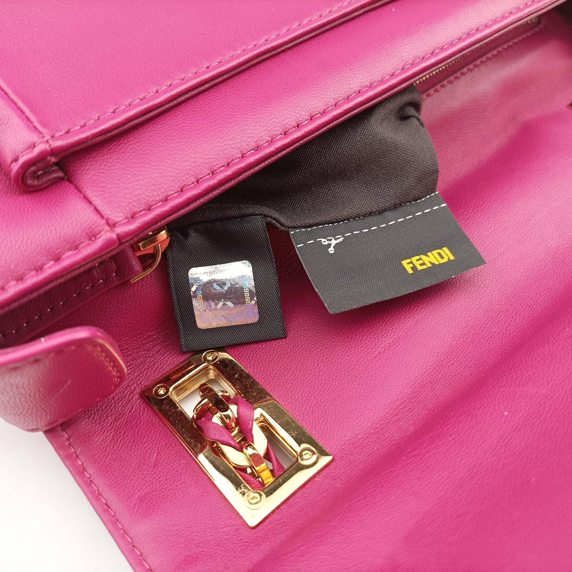 Be Baguette Rose Leather 8BR677 8BR677-P05-139-2566ビー バゲット ローズ レッド レザー 8BR677 8BR677-P05-139-2566