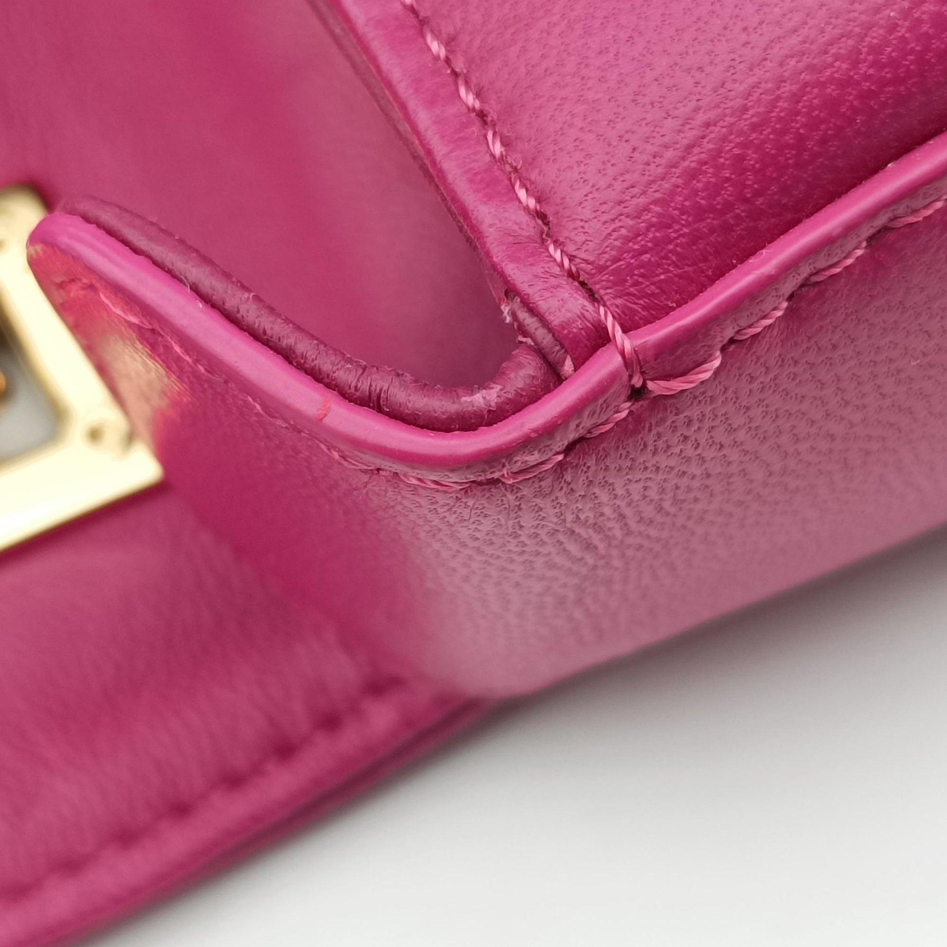 Be Baguette Rose Leather 8BR677 8BR677-P05-139-2566ビー バゲット ローズ レッド レザー 8BR677 8BR677-P05-139-2566