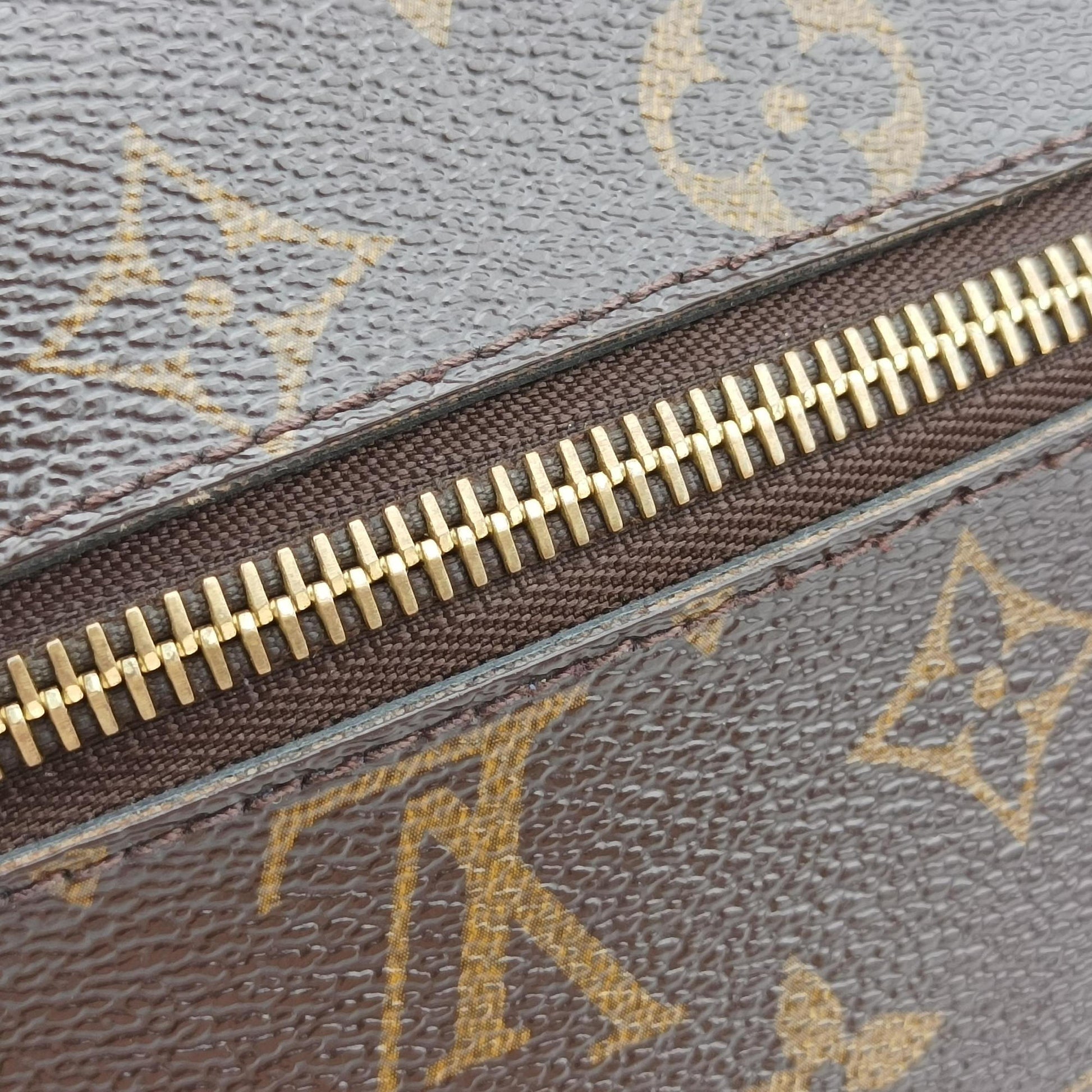 Pochette Metis MM Brown Monogram Canvas M44875 DU2166ポシェットメティスMM モノグラム/ブラウン モノグラムキャンバス M44875 DU2166