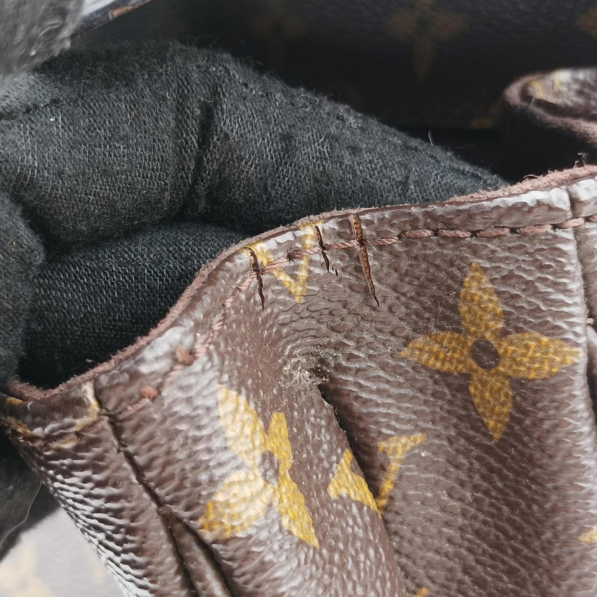 Pochette Metis MM Brown Monogram Canvas M44875 DU2166ポシェットメティスMM モノグラム/ブラウン モノグラムキャンバス M44875 DU2166