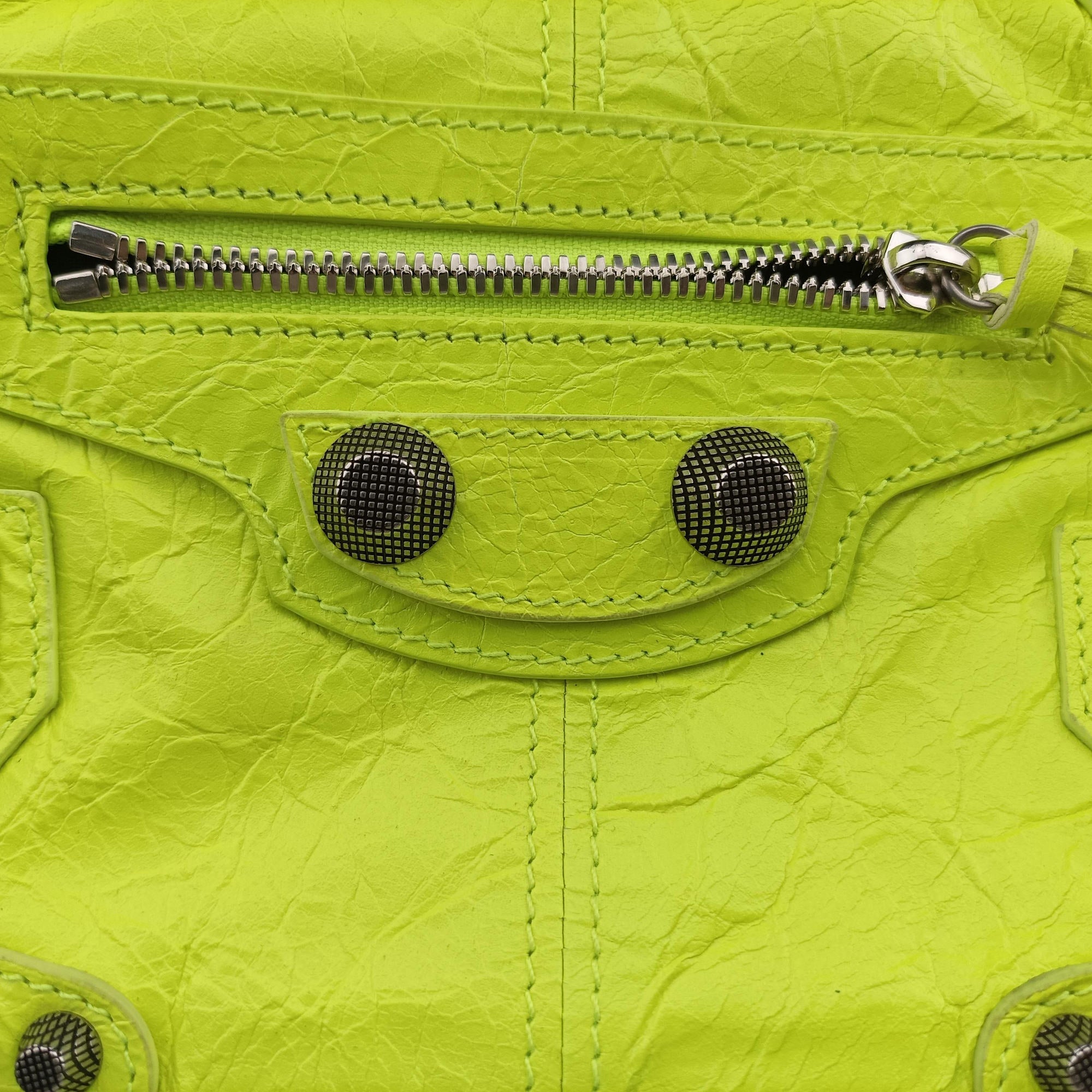 Le Cagole Neon Yellow  lambskin 719082.7206.P.568024ルカゴール ネオンイエロー ラムスキン 719082.7206.P.568024