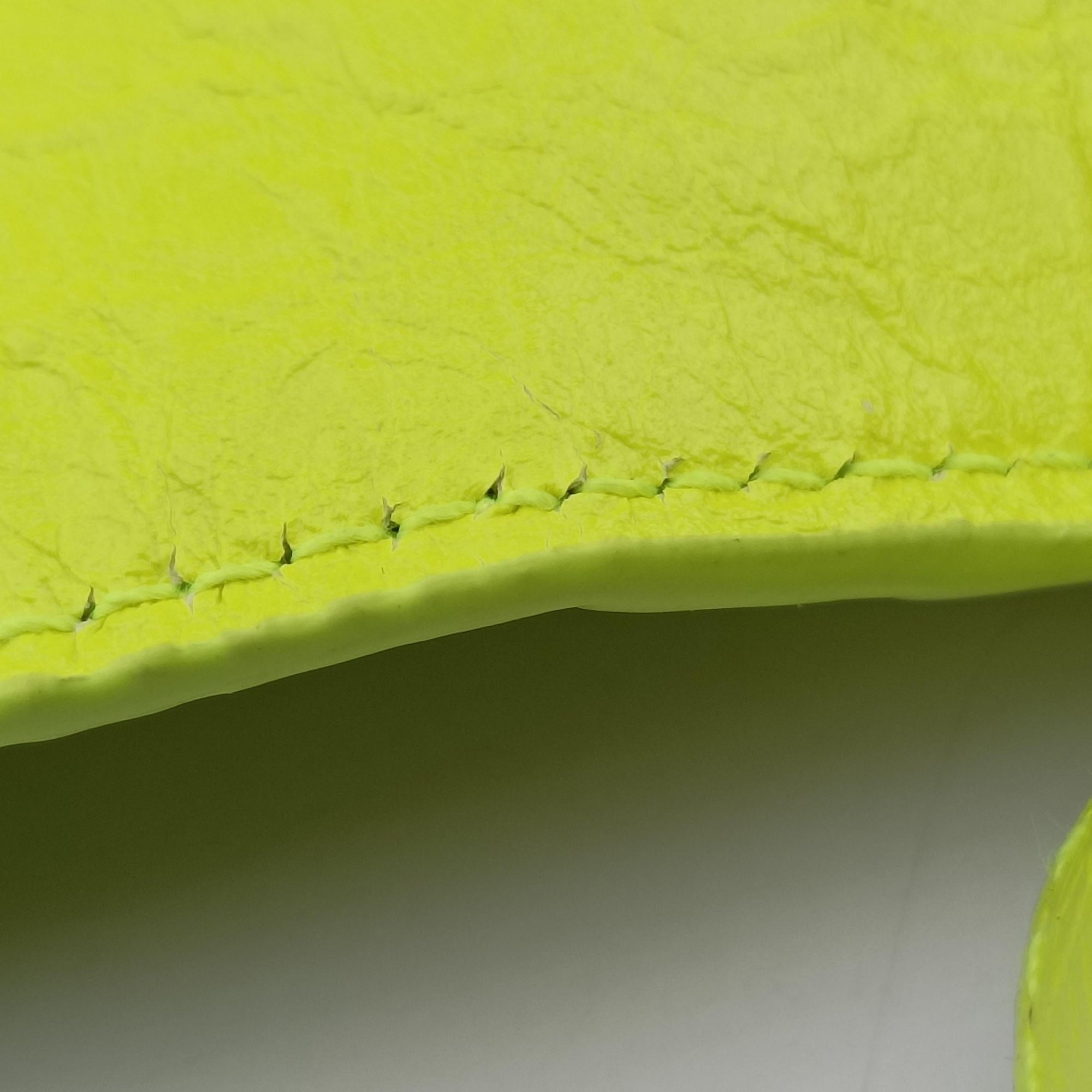 Le Cagole Neon Yellow  lambskin 719082.7206.P.568024ルカゴール ネオンイエロー ラムスキン 719082.7206.P.568024