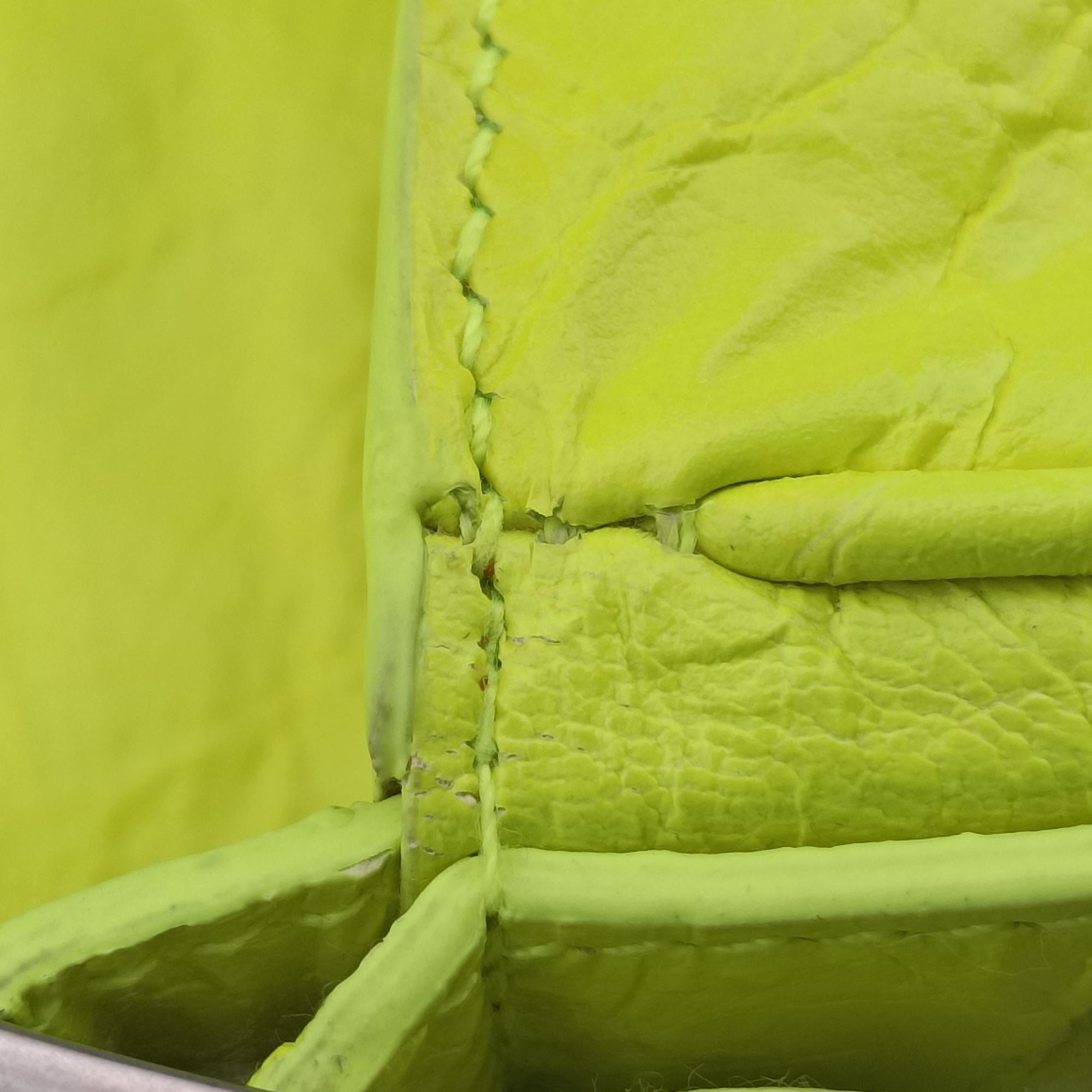 Le Cagole Neon Yellow  lambskin 719082.7206.P.568024ルカゴール ネオンイエロー ラムスキン 719082.7206.P.568024