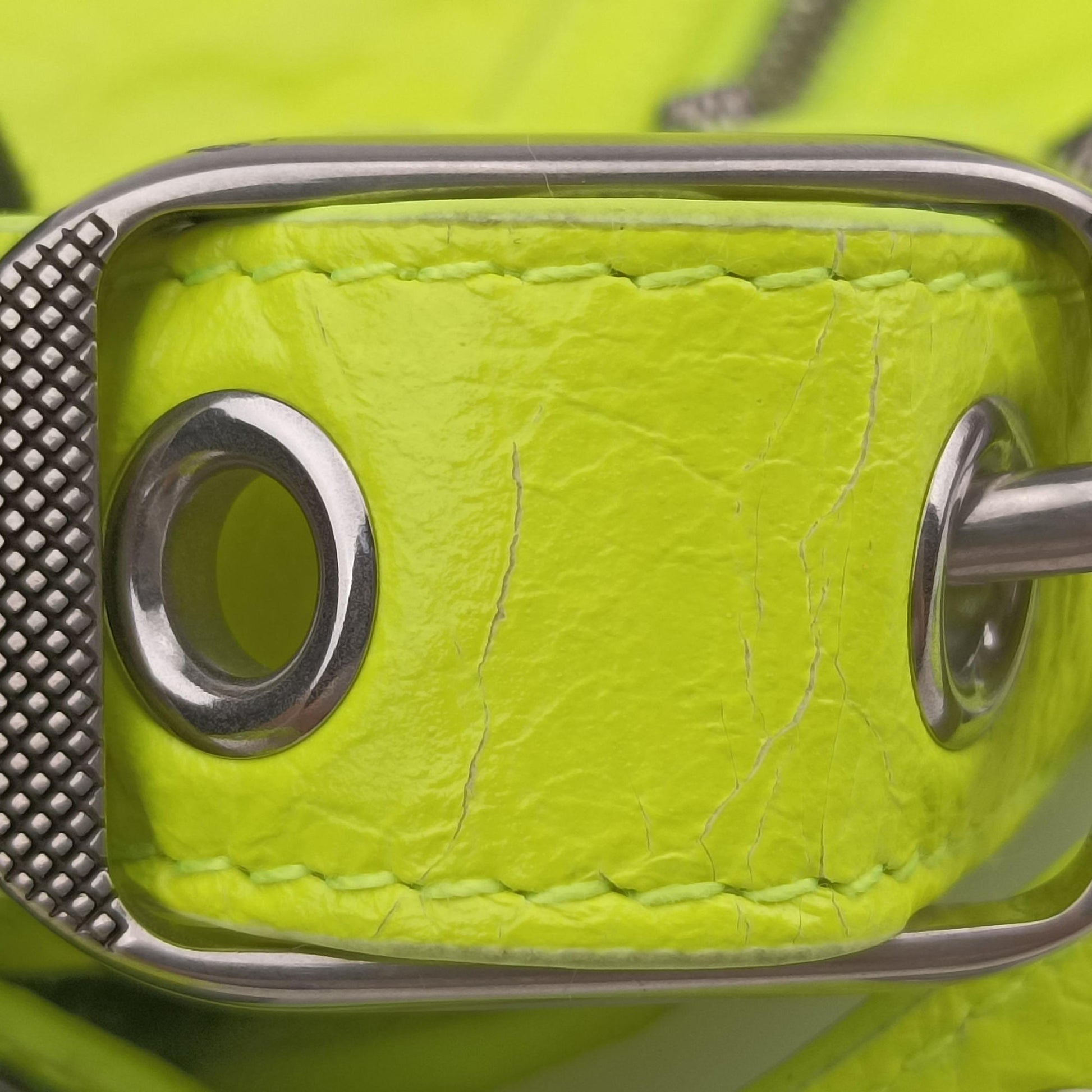 Le Cagole Neon Yellow  lambskin 719082.7206.P.568024ルカゴール ネオンイエロー ラムスキン 719082.7206.P.568024