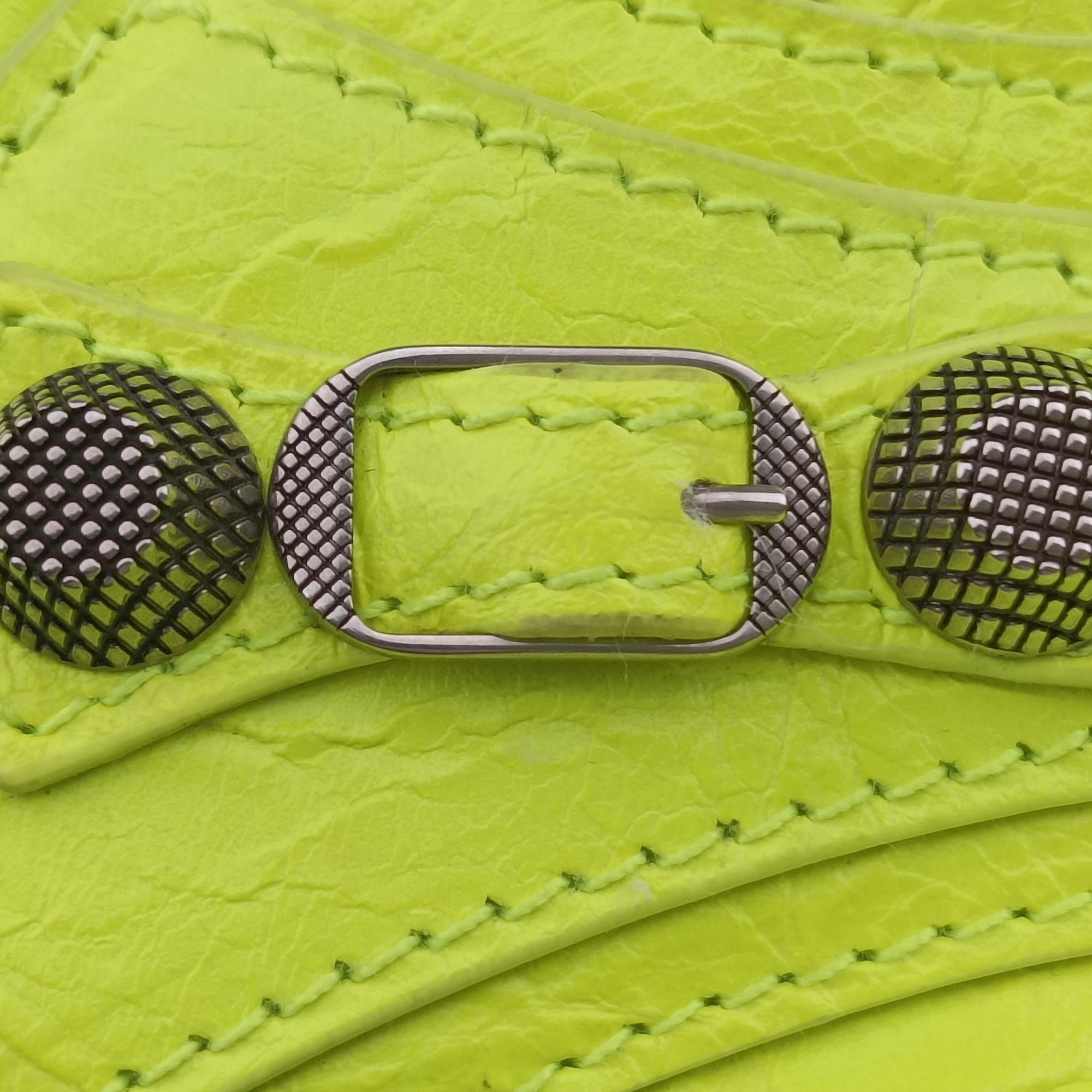 Le Cagole Neon Yellow  lambskin 719082.7206.P.568024ルカゴール ネオンイエロー ラムスキン 719082.7206.P.568024