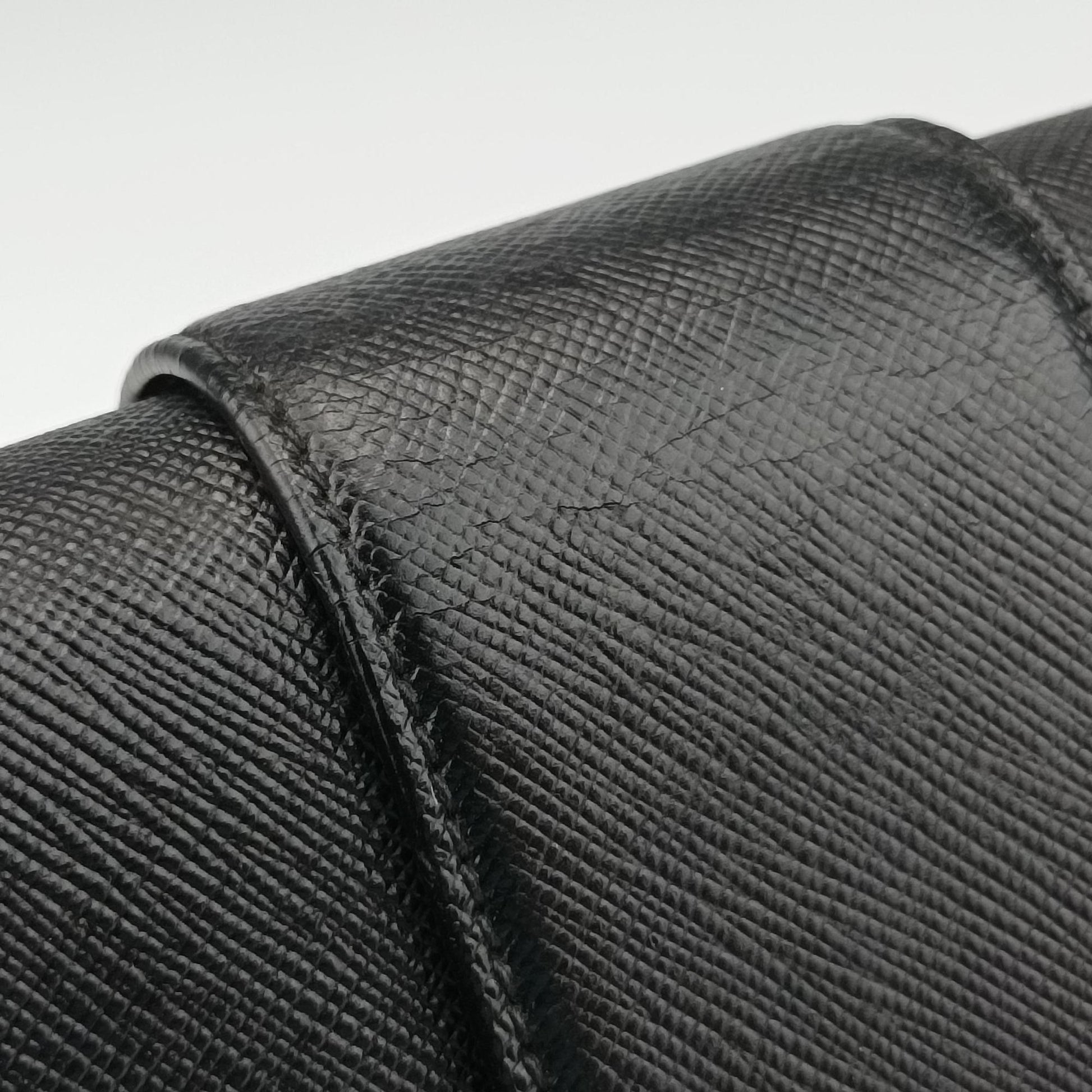 Sound Lock Black SAFFIANO Leather 1BD034 127サウンド ロック ブラック サフィアーノレザー 1BD034 127