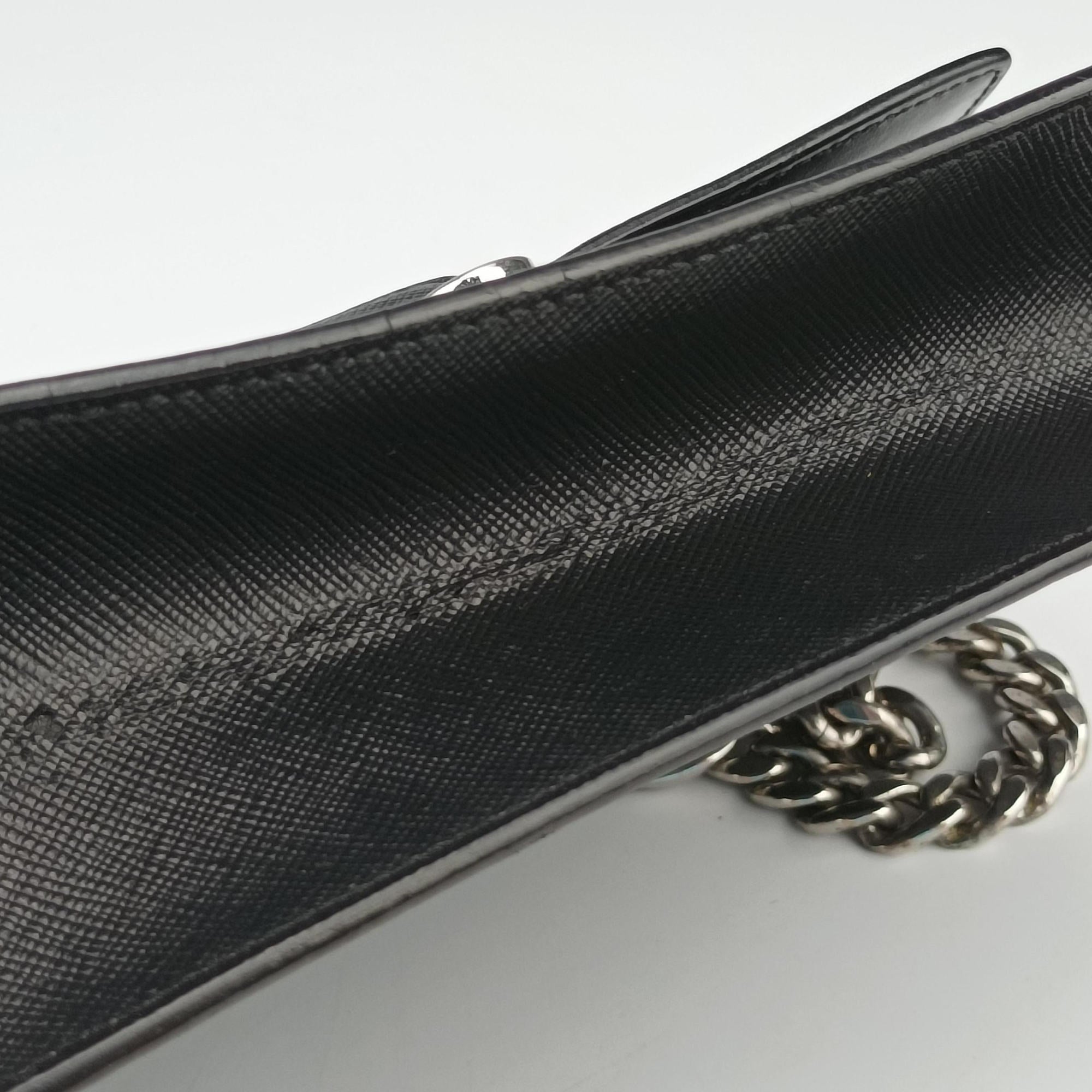 Sound Lock Black SAFFIANO Leather 1BD034 127サウンド ロック ブラック サフィアーノレザー 1BD034 127