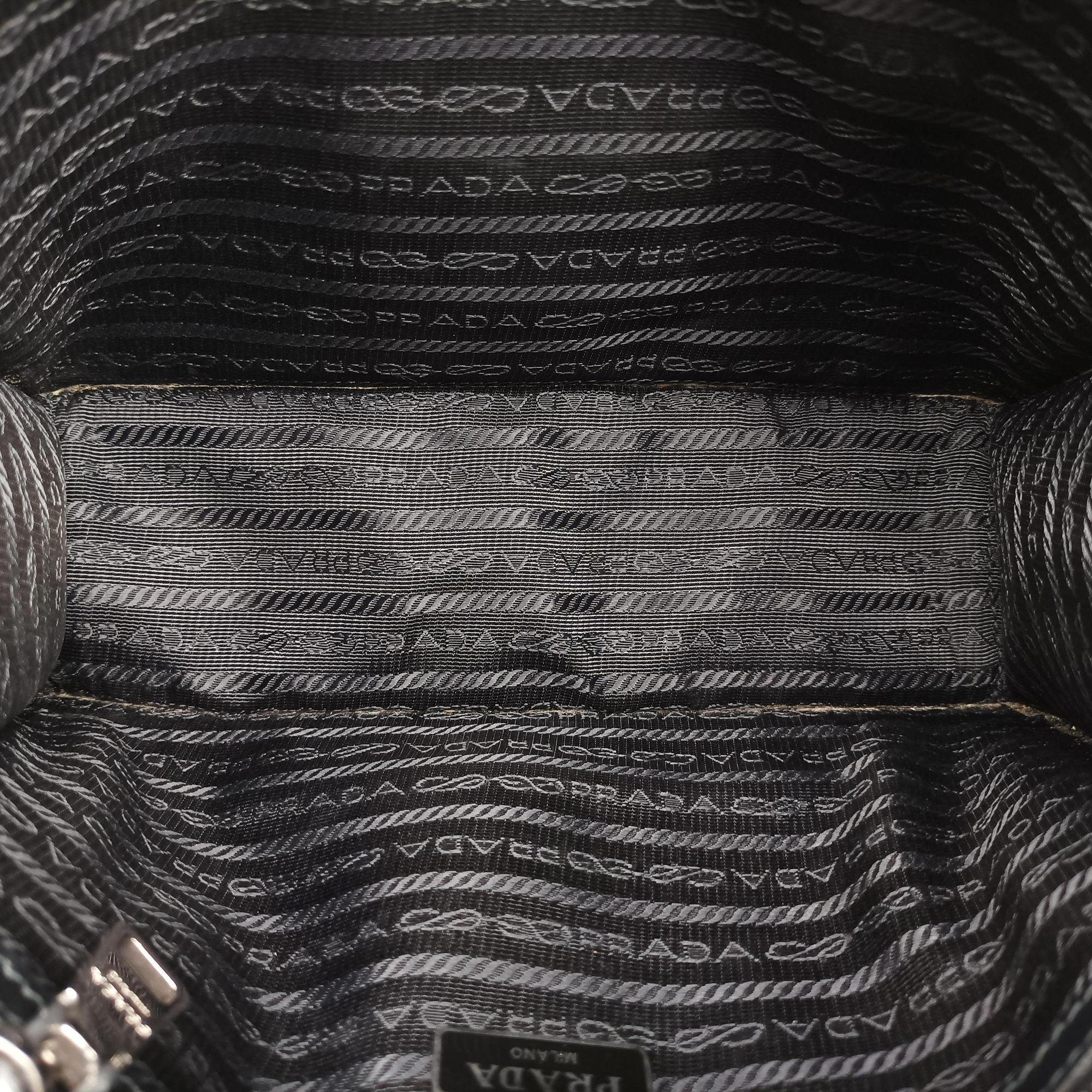 Sound Lock Black SAFFIANO Leather 1BD034 127サウンド ロック ブラック サフィアーノレザー 1BD034 127