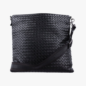 Intrecciato Black lambskin B02501996Fイントレチャート ブラック ラムスキン B02501996F