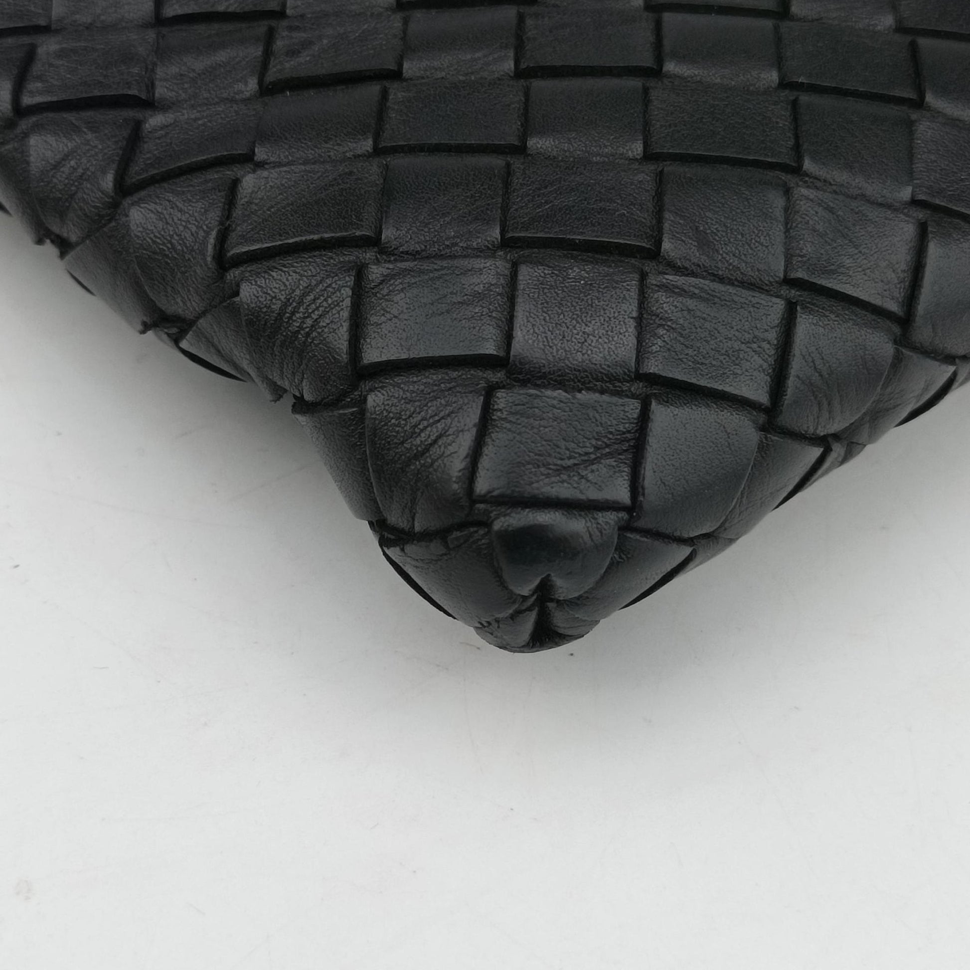 Intrecciato Black lambskin B02501996Fイントレチャート ブラック ラムスキン B02501996F