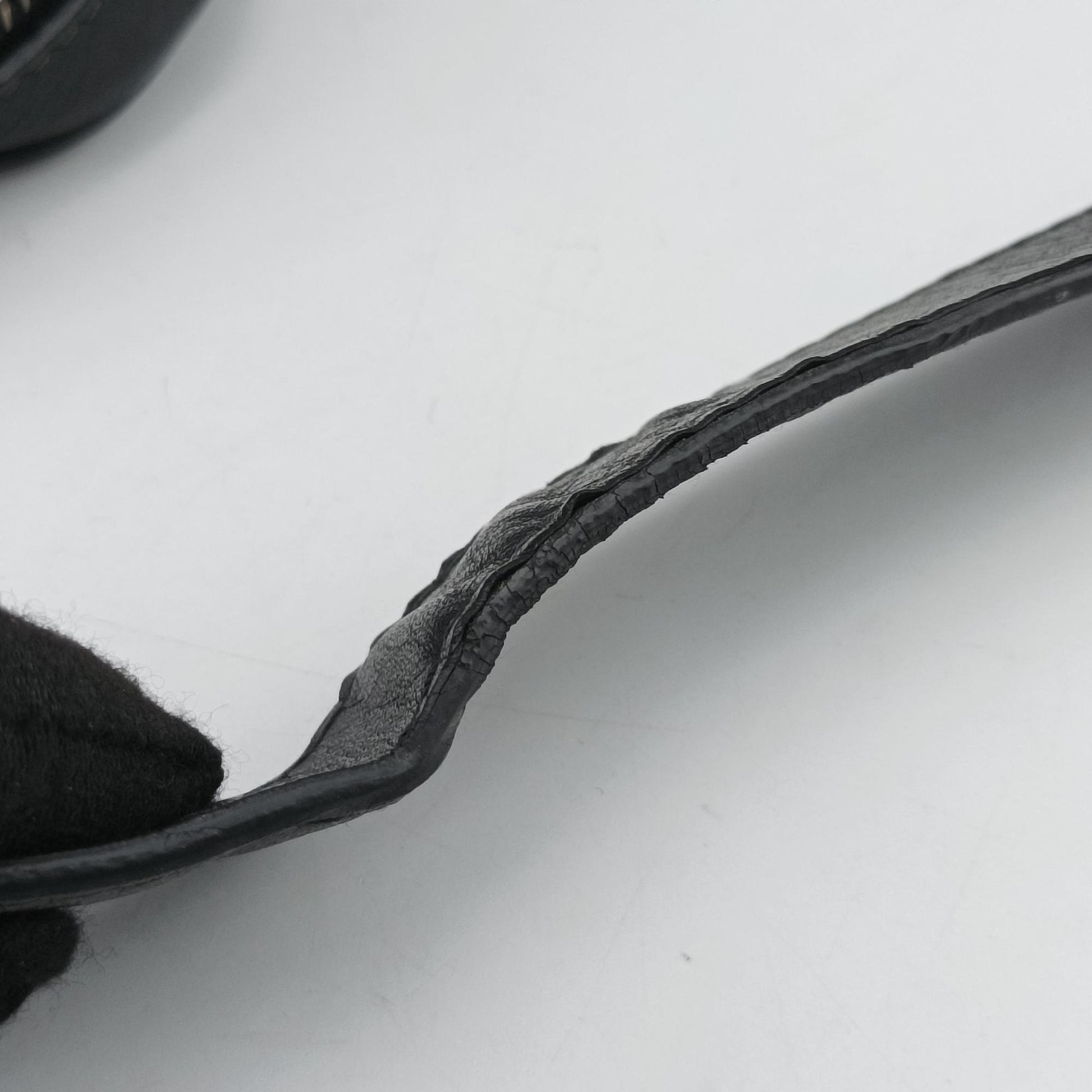 Intrecciato Black lambskin B07184451Dイントレチャート ブラック ラムスキン B07184451D