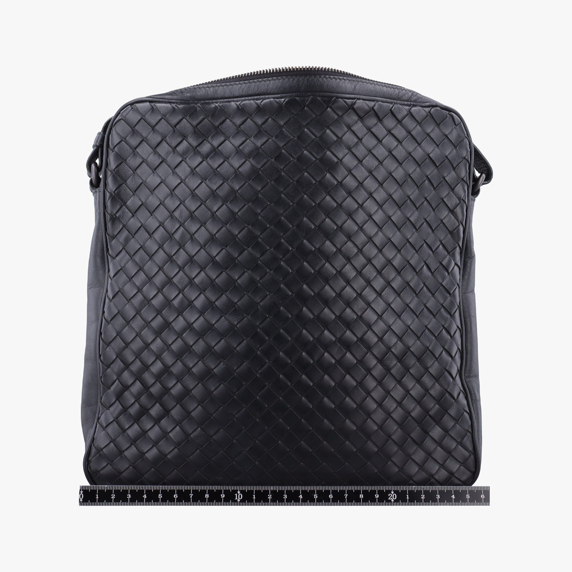 Intrecciato Black lambskin B07184451Dイントレチャート ブラック ラムスキン B07184451D
