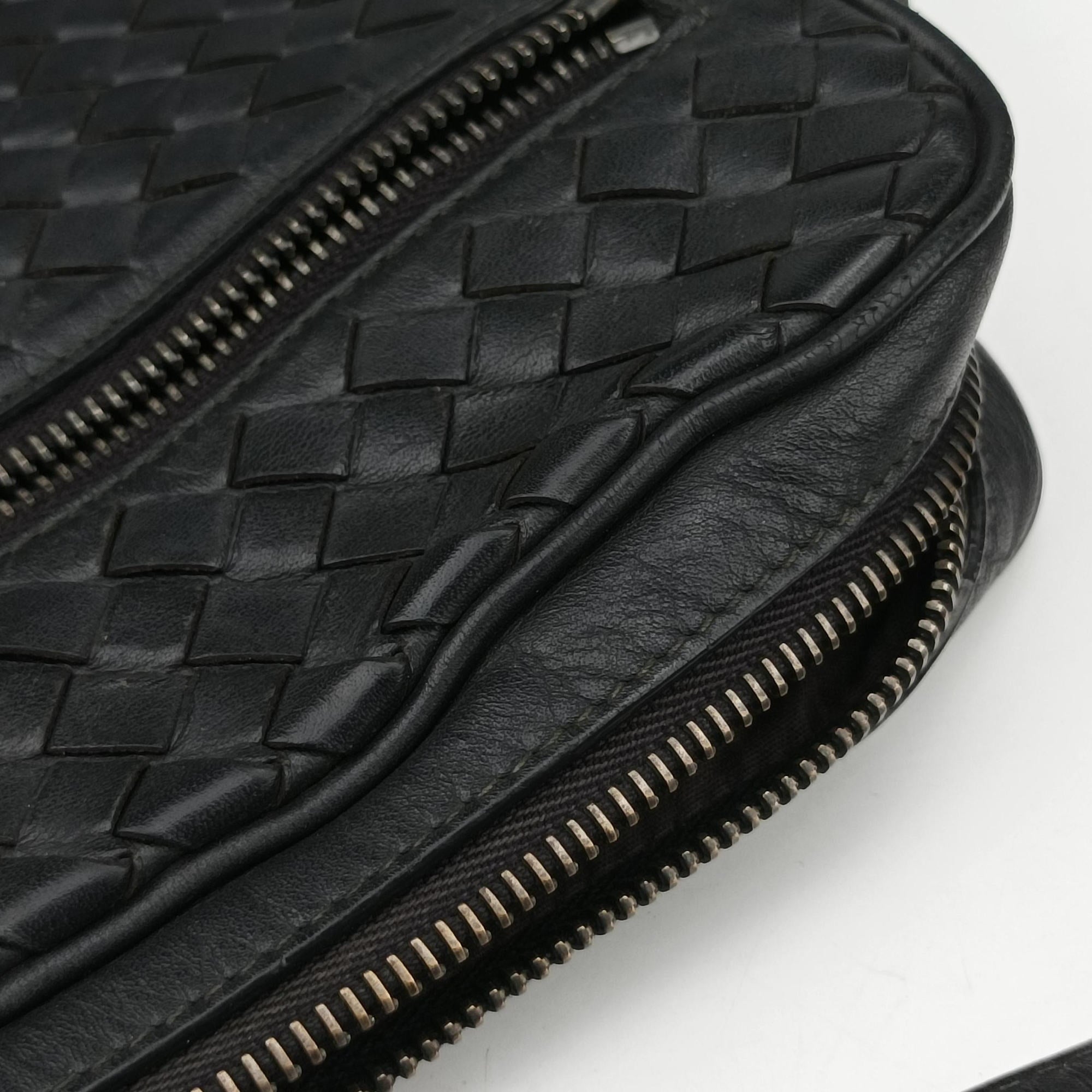 Intrecciato Black lambskin B07184451Dイントレチャート ブラック ラムスキン B07184451D