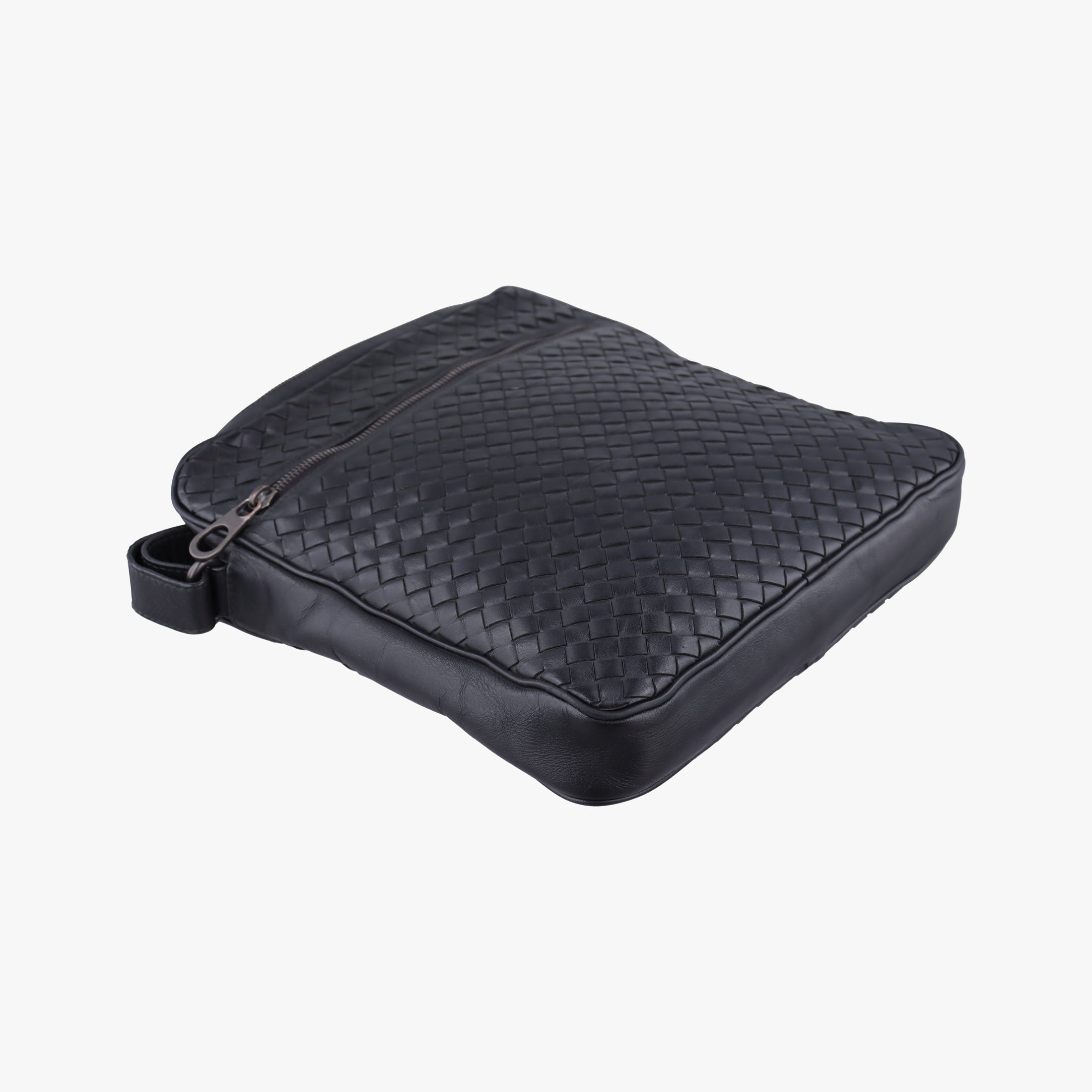 Intrecciato Black lambskin B07184451Dイントレチャート ブラック ラムスキン B07184451D
