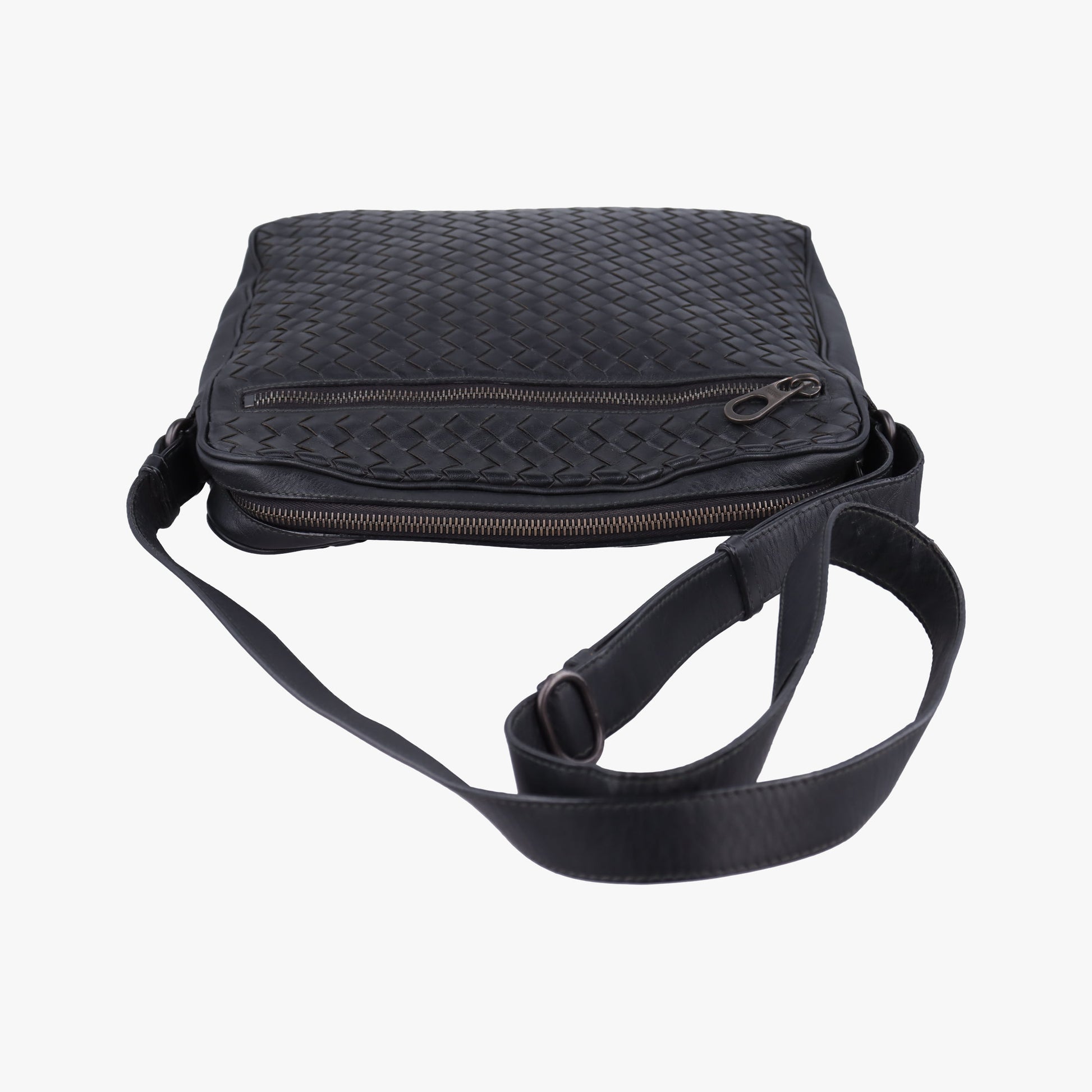 Intrecciato Black lambskin B07184451Dイントレチャート ブラック ラムスキン B07184451D