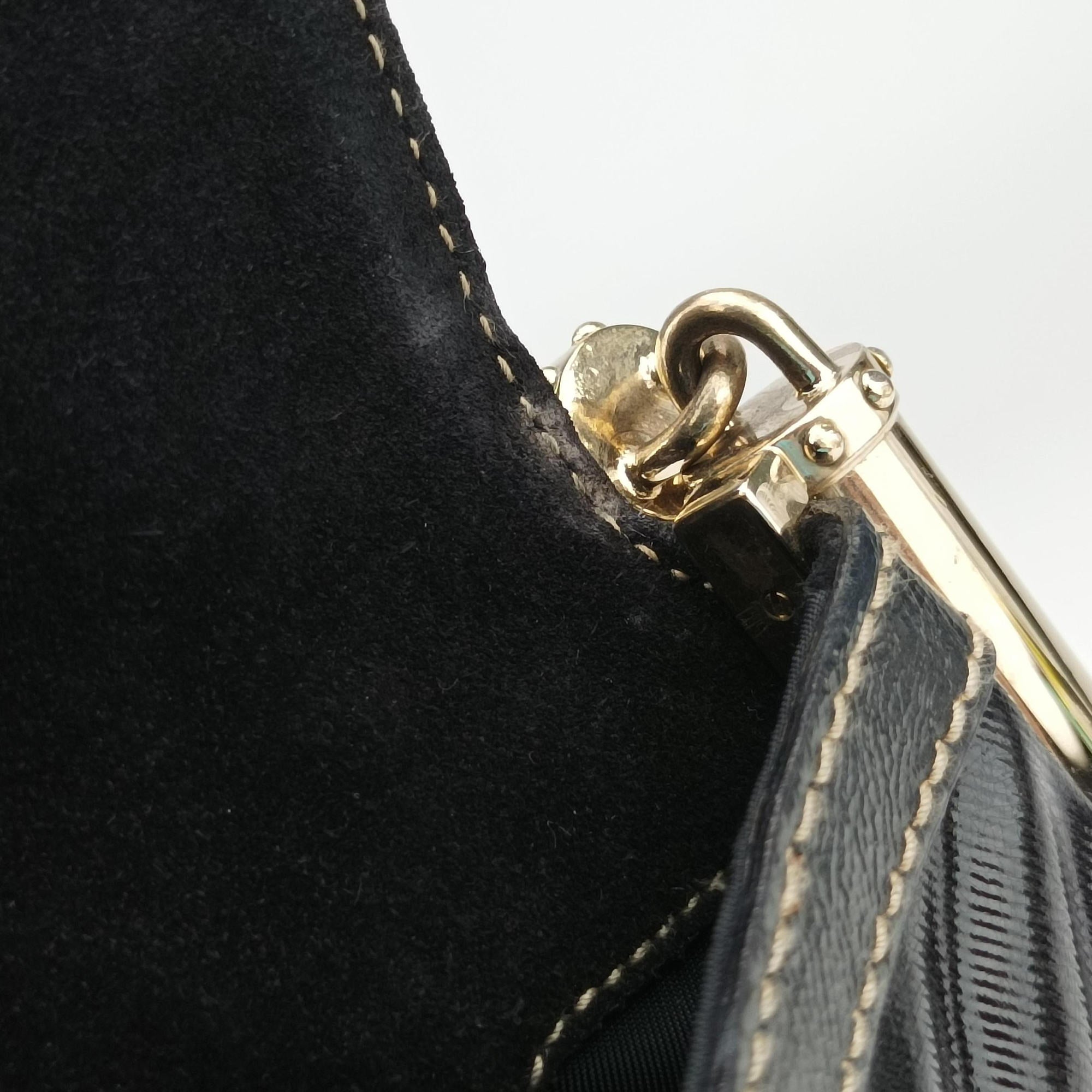 Dialux Britt Hobo Black Leather 167732 A1698864ディアラックス ブリット ホーボー ブラック レザー 167732 A1698864