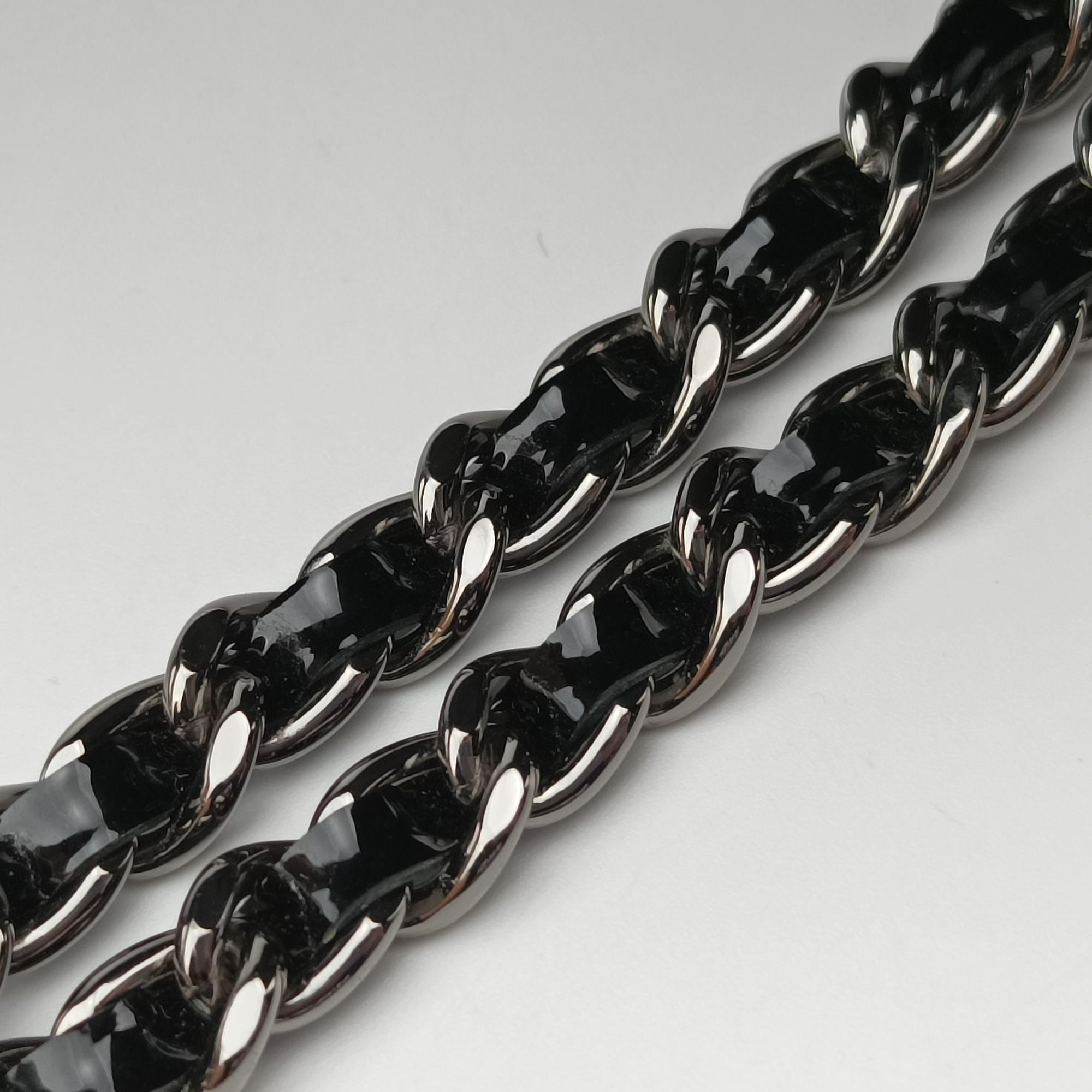 Vanity Matelasse Chain Handle White Patent Leather A91055 22340506バニティ マトラッセ チェーンハンドル ホワイト パテント A91055 22340506