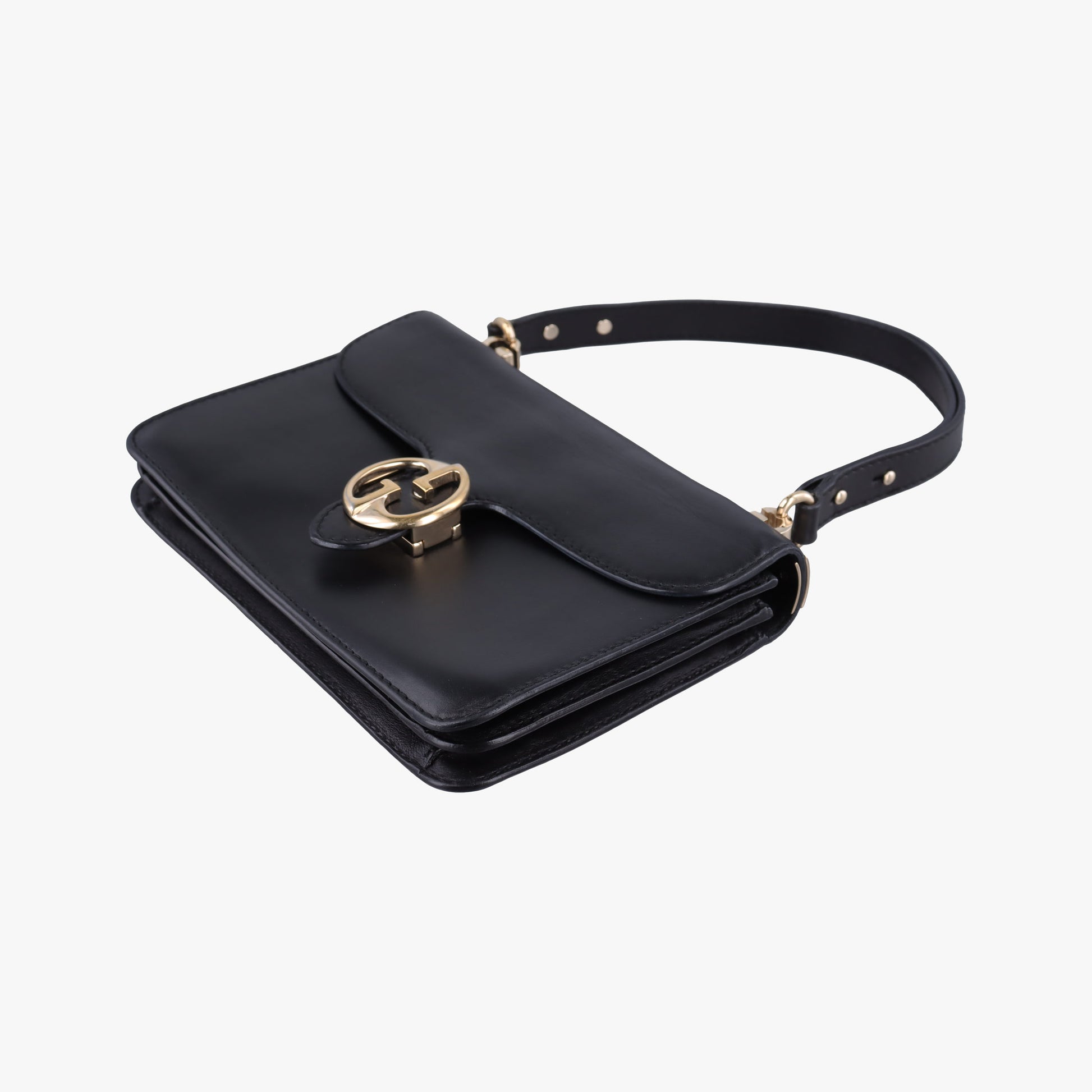 Interlocking 1973 Flap Black Leather 277522 E010257779インターロッキング 1973 フラップ ブラック レザー 277522 E010257779