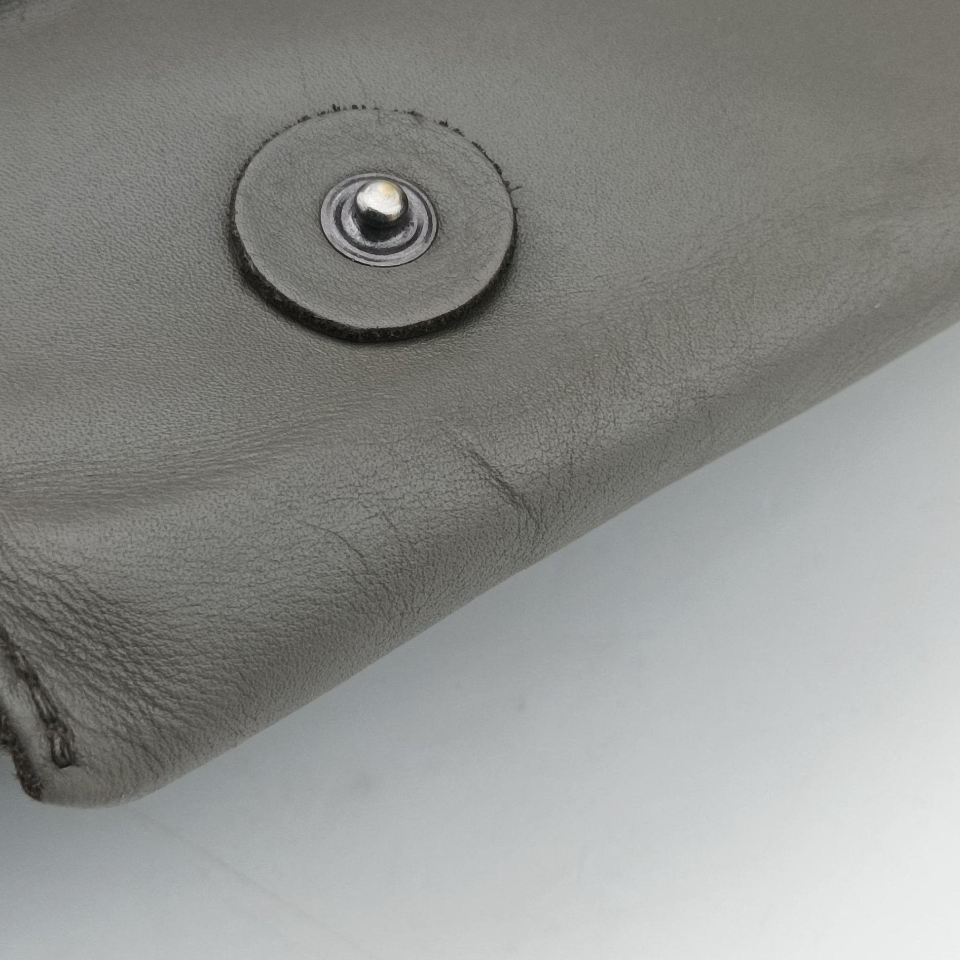 Intrecciato Grey lambskin B02753975Rイントレチャート グレー ラムスキン B02753975R