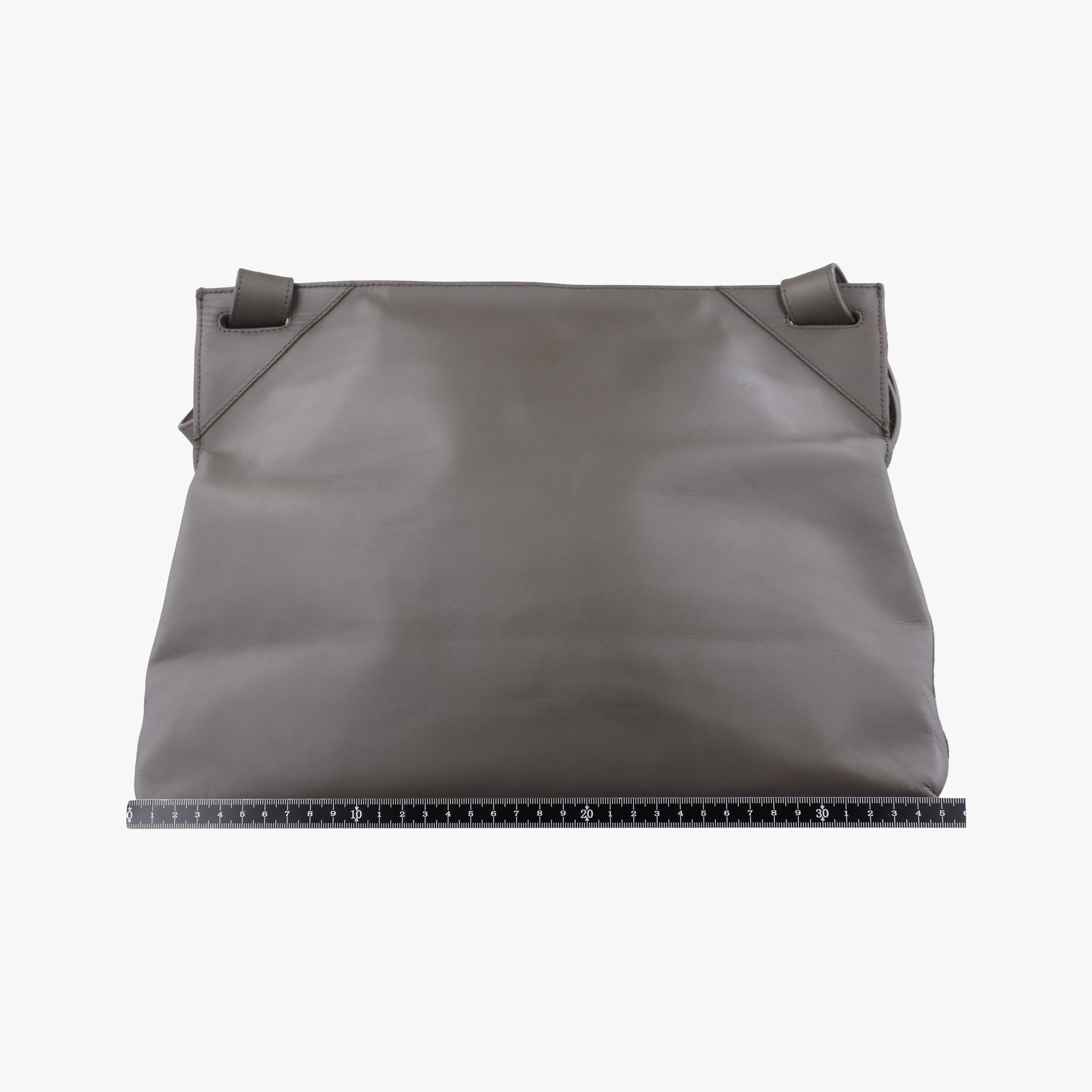 Intrecciato Grey lambskin B02753975Rイントレチャート グレー ラムスキン B02753975R