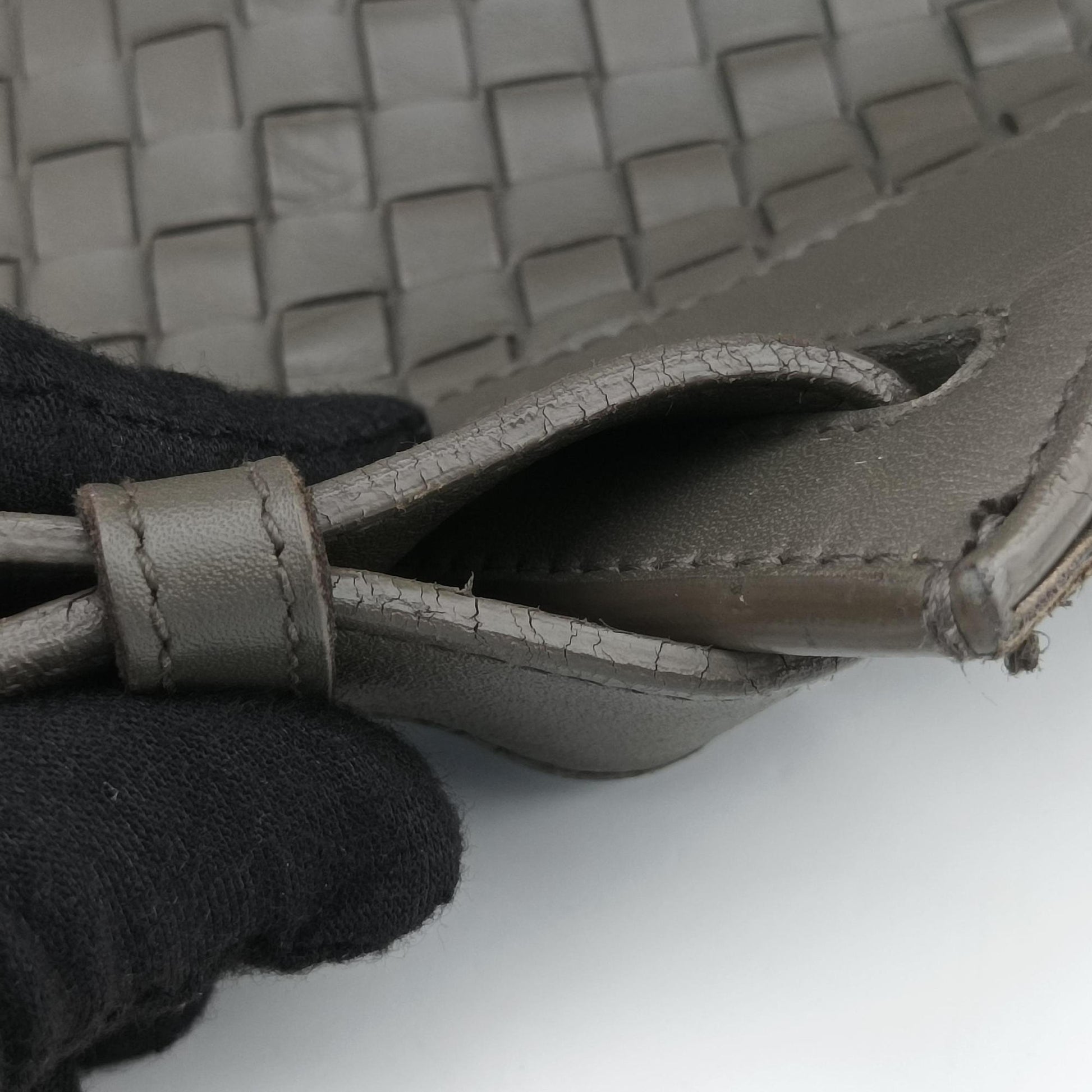 Intrecciato Grey lambskin B02753975Rイントレチャート グレー ラムスキン B02753975R