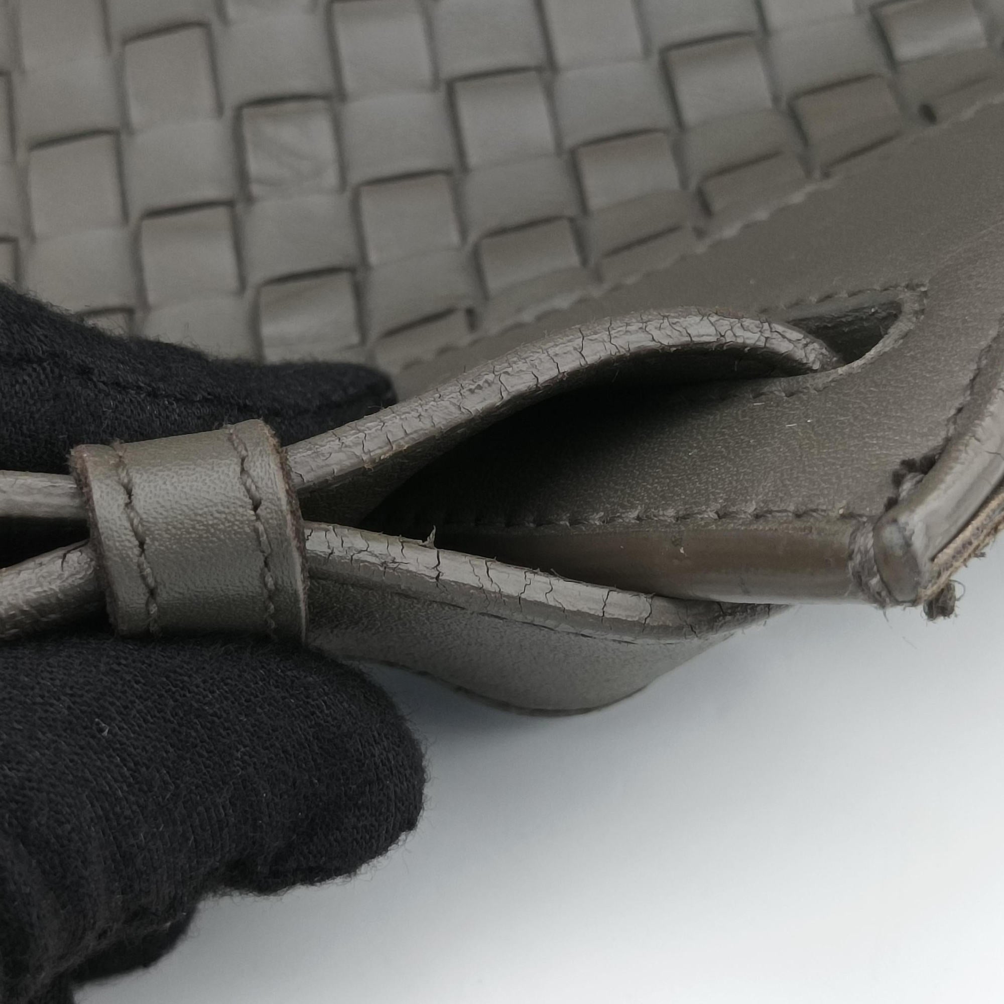 Intrecciato Grey lambskin B02753975Rイントレチャート グレー ラムスキン B02753975R