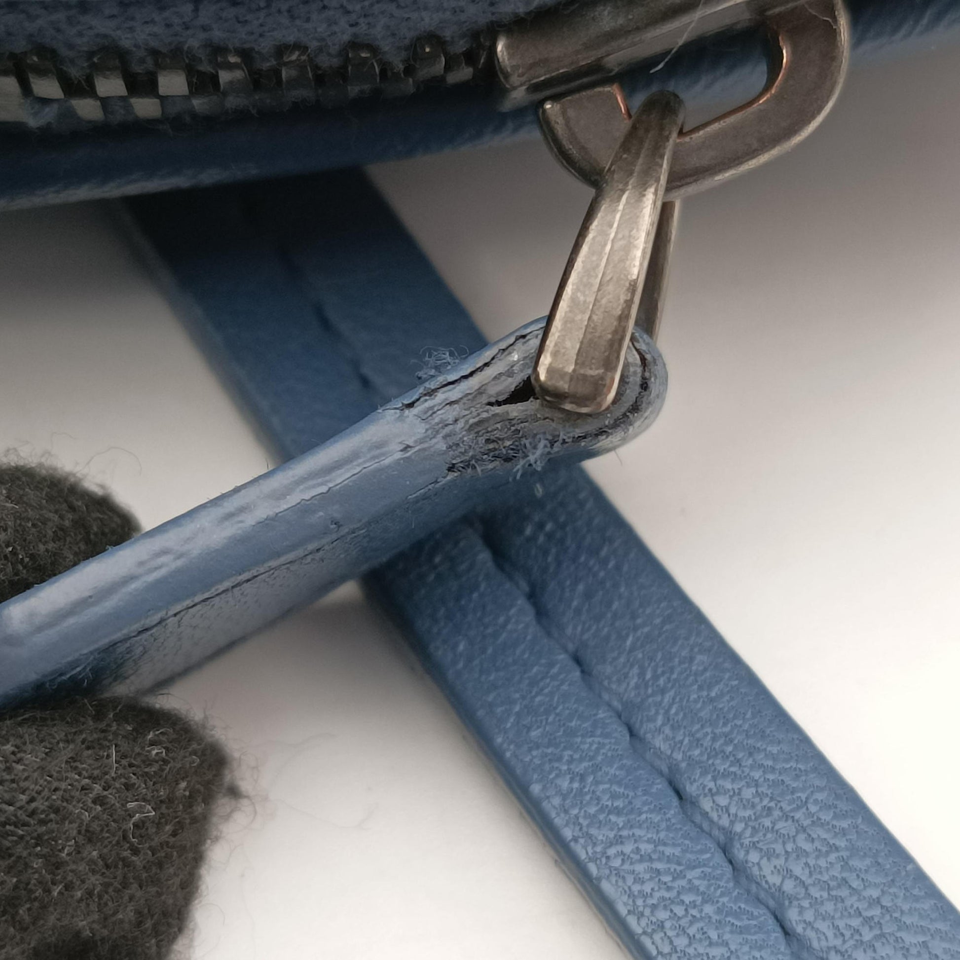 NODINI Intrecciato Blue lambskin B01514424Dノディーニ イントレチャート ブルー ラムスキン B01514424D