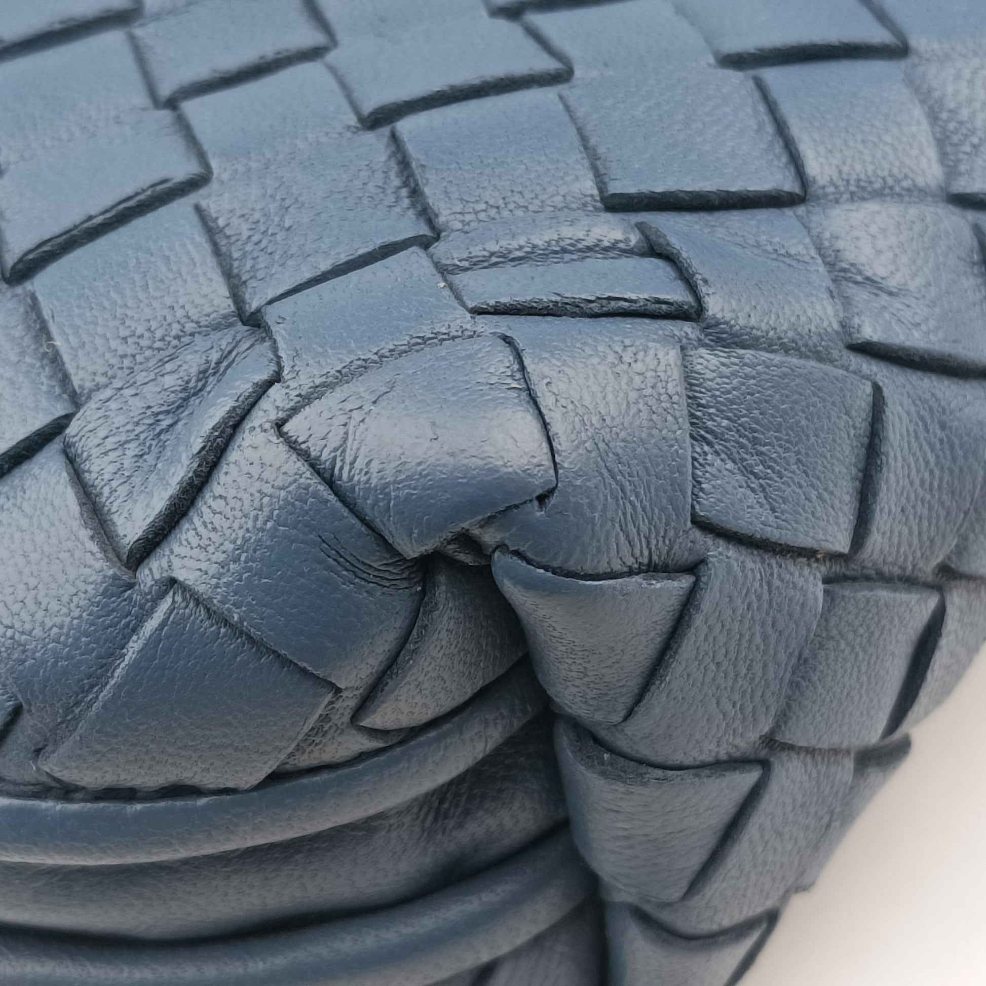 NODINI Intrecciato Blue lambskin B01514424Dノディーニ イントレチャート ブルー ラムスキン B01514424D
