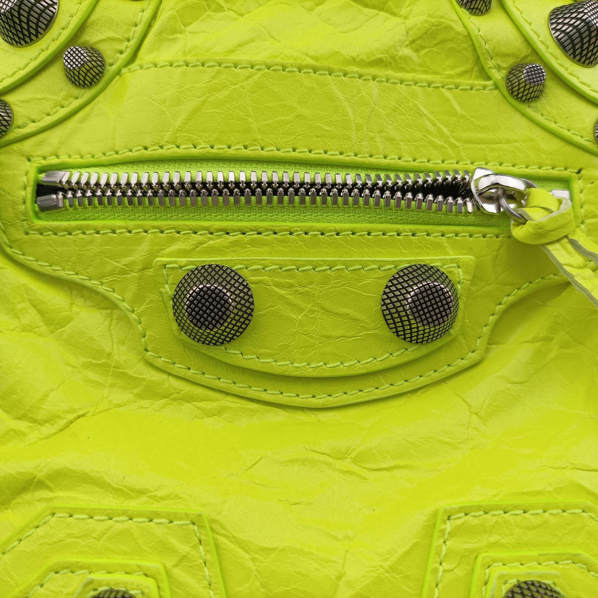 Le Cagole Neon Yellow lambskin 719065.7206.P.643888ルカゴール ネオンイエロー ラムスキン 719065.7206.P.643888