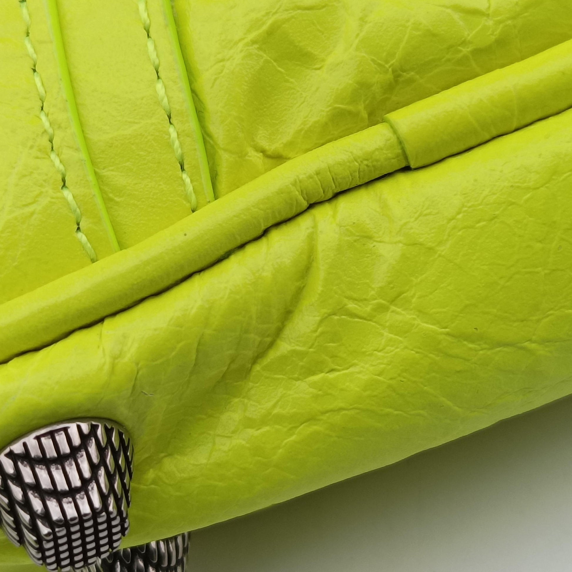 Le Cagole Neon Yellow lambskin 719065.7206.P.643888ルカゴール ネオンイエロー ラムスキン 719065.7206.P.643888