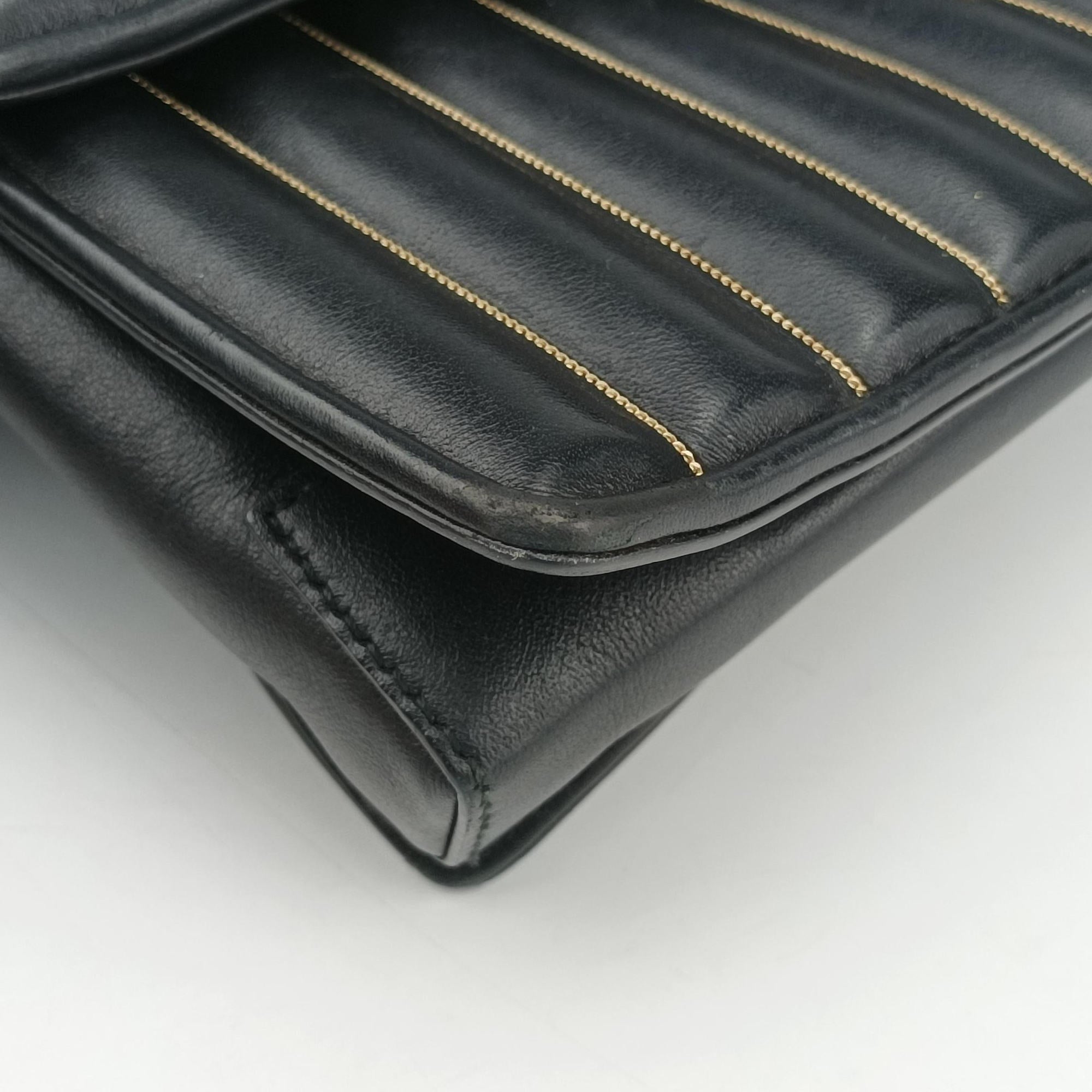 Vara Logo Ribbon Stripe Black Leather AU-21/F164ヴァラ ロゴ リボン ストライプ ブラック レザー AU-21/F164