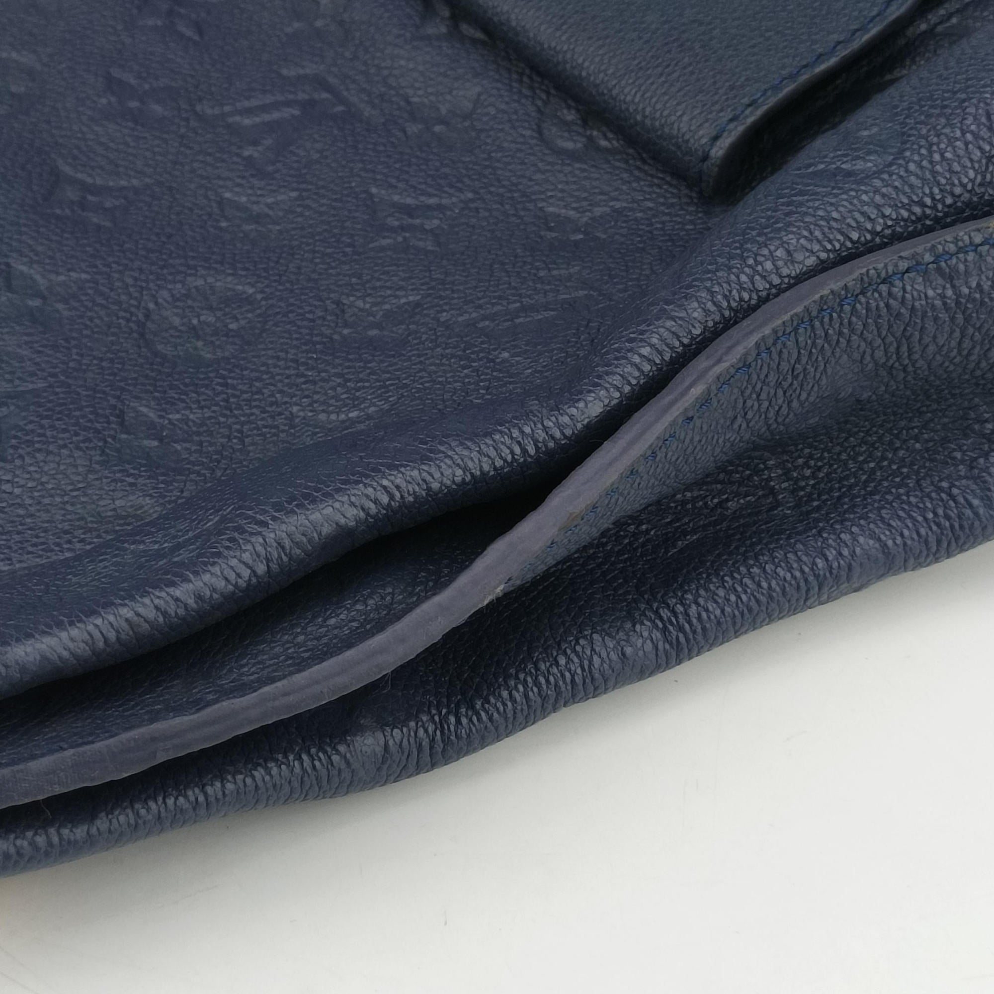 Metis Hobo Celeste Blue Monogram Empreinte M40812 CA2103メティス ダークネイビー モノグラム アンプラント M40812 CA2103