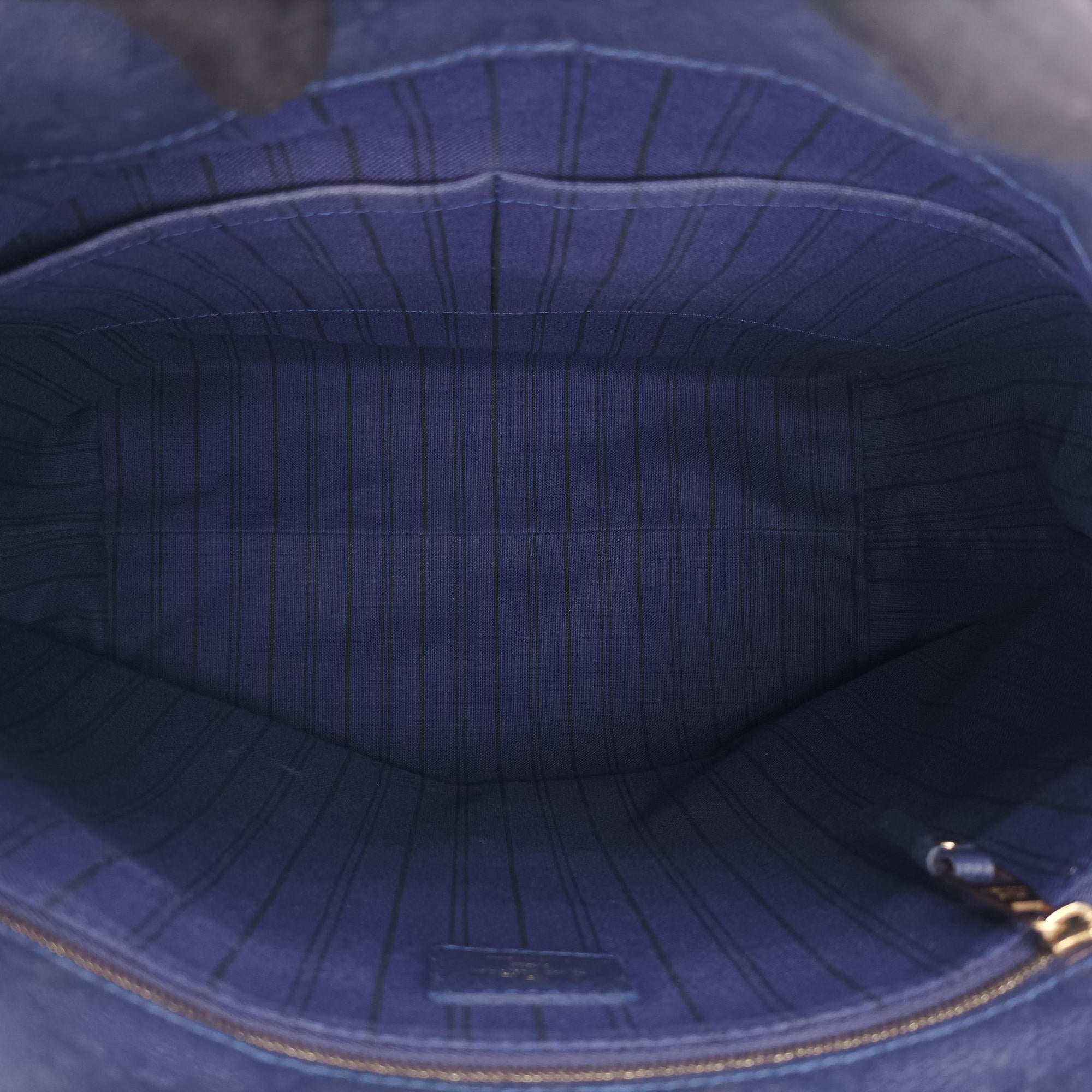 Metis Hobo Celeste Blue Monogram Empreinte M40812 CA2103メティス ダークネイビー モノグラム アンプラント M40812 CA2103