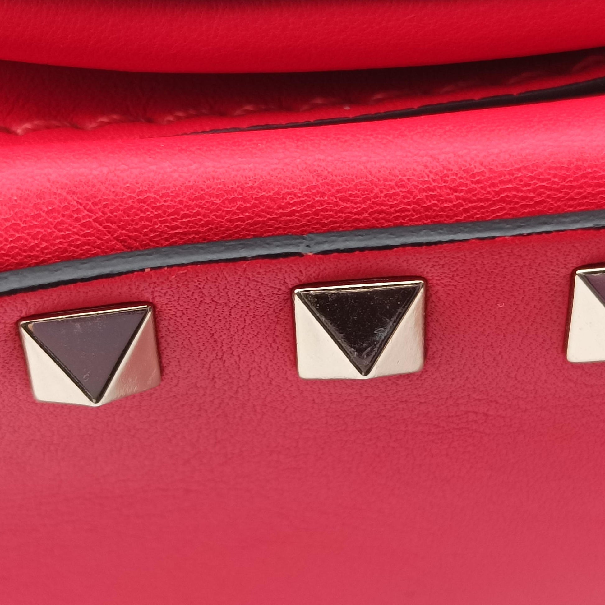 Rockstud Red Leather TV1W2B0859BOLロックスタッズ レッド レザー TV1W2B0859BOL
