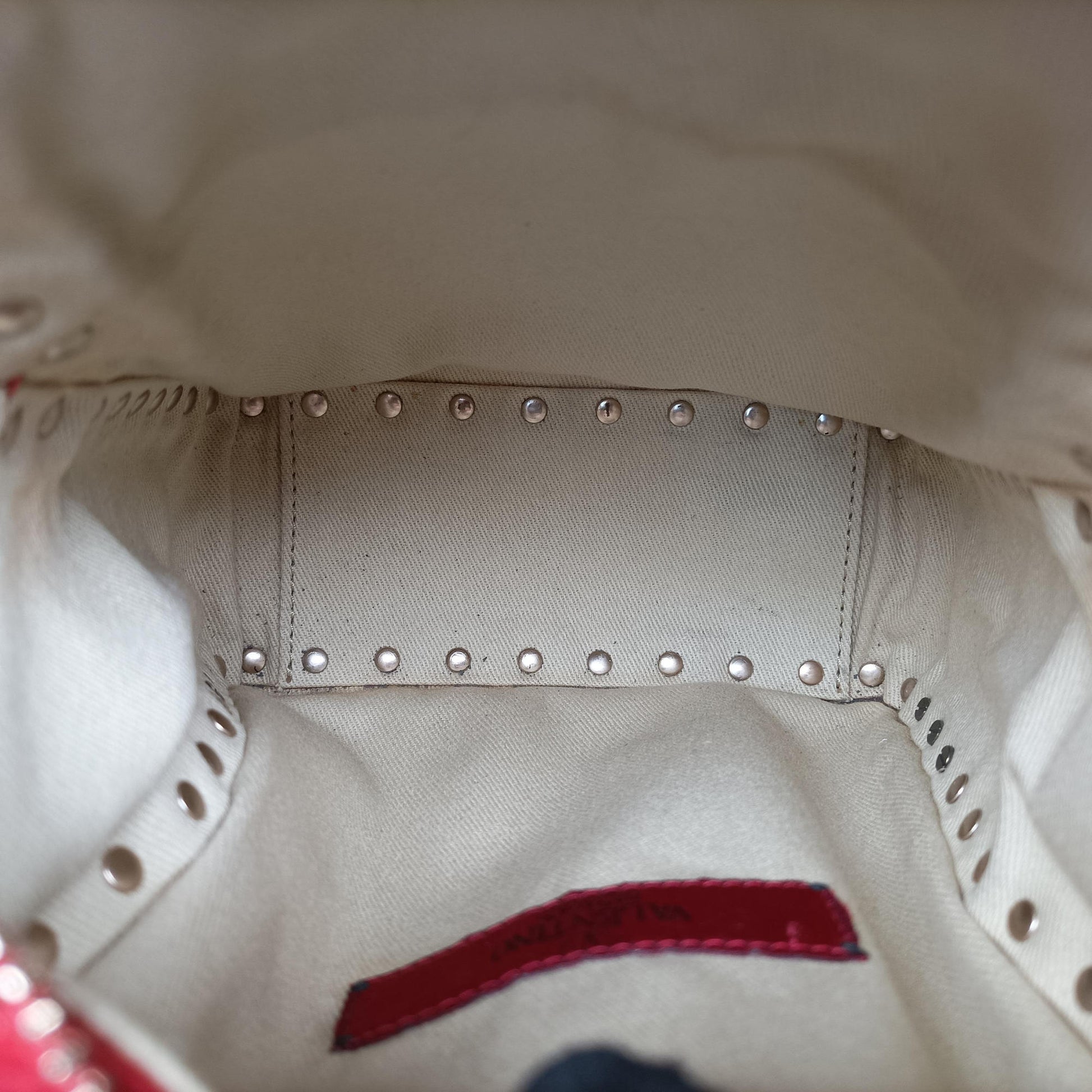 Rockstud Red Leather TV1W2B0859BOLロックスタッズ レッド レザー TV1W2B0859BOL