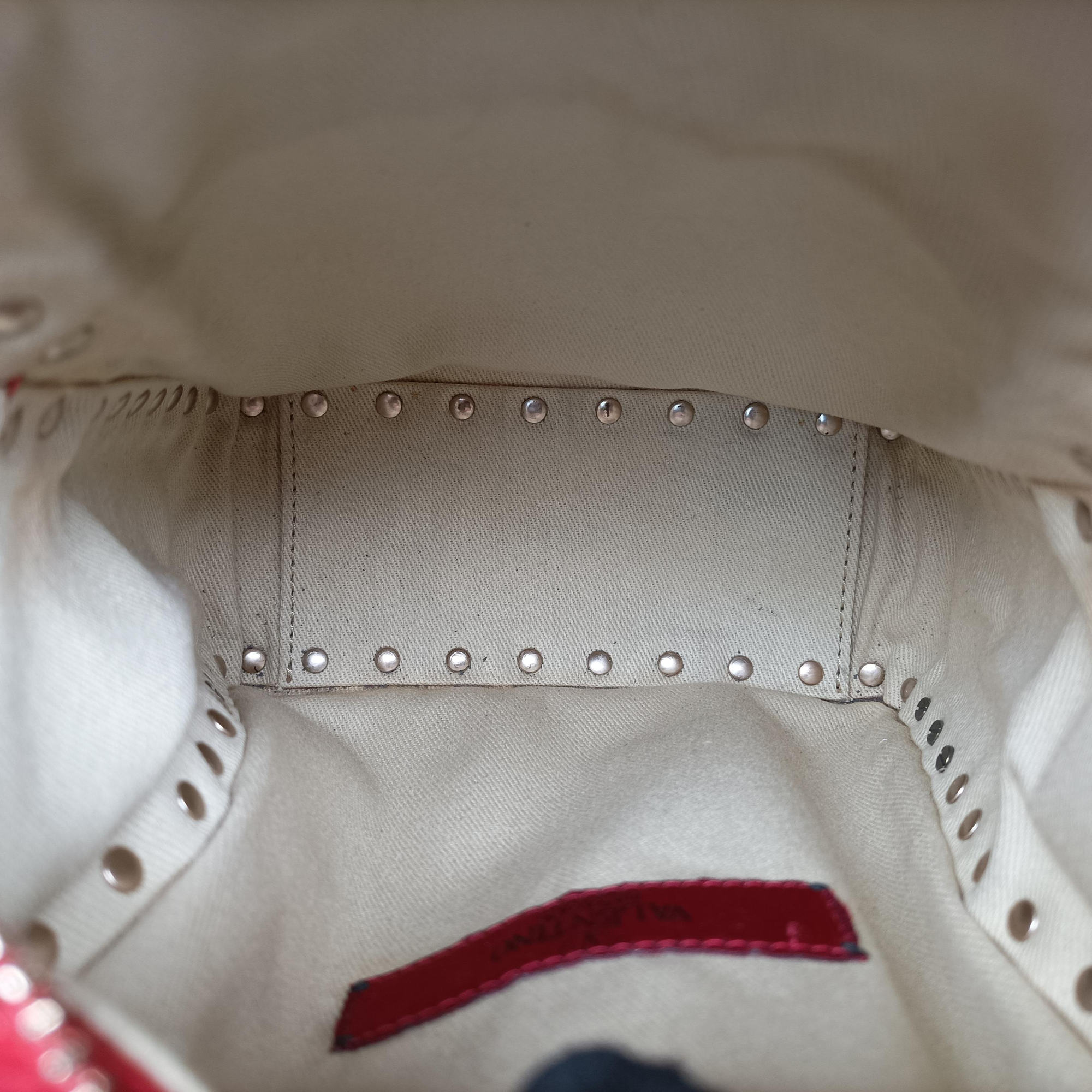 Rockstud Red Leather TV1W2B0859BOLロックスタッズ レッド レザー TV1W2B0859BOL
