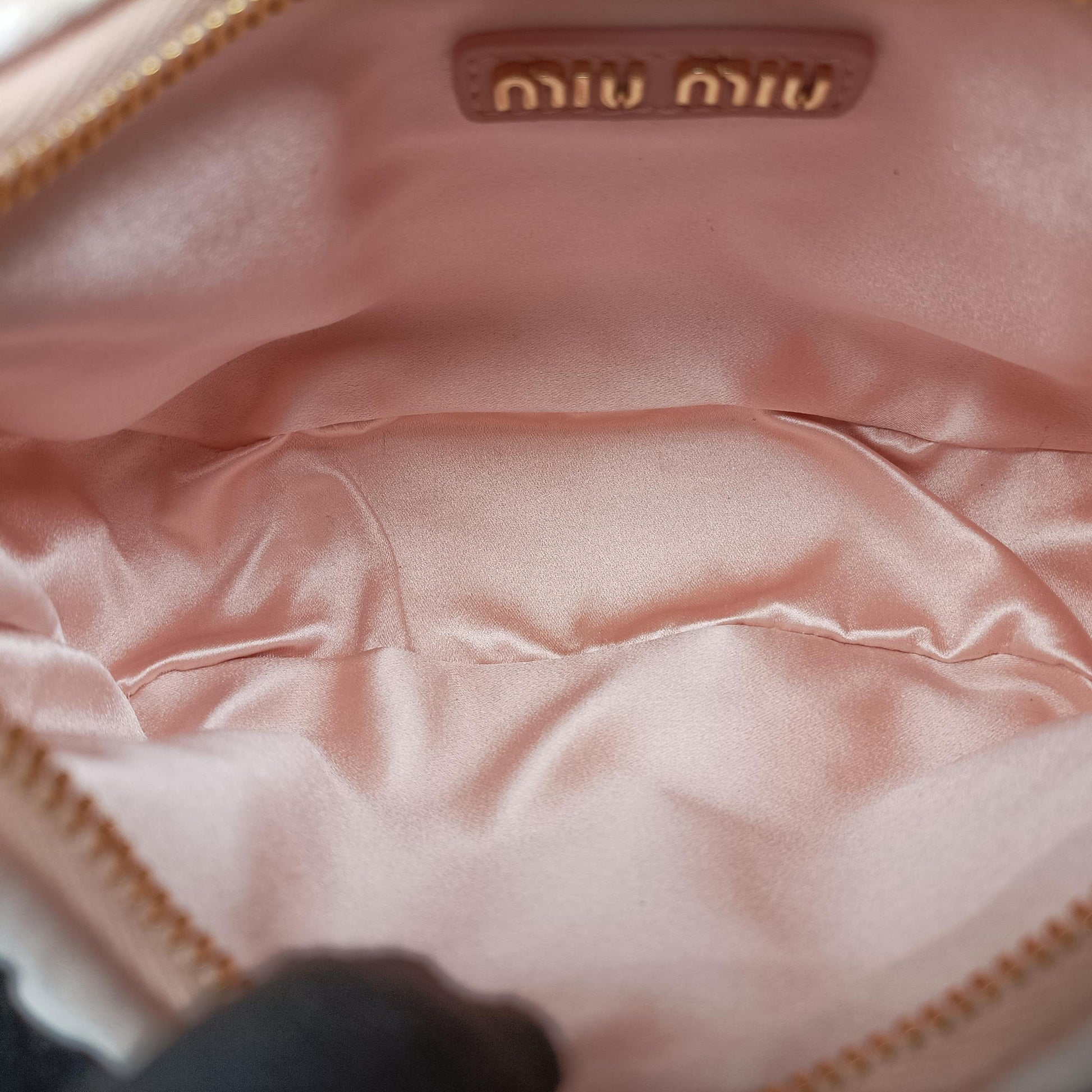 Wander Matelasse hobo Alabaster Pink Satin 5BC125 ワンダー マテラッセ ホーボー アラバスターピンク サテン 5BC125 