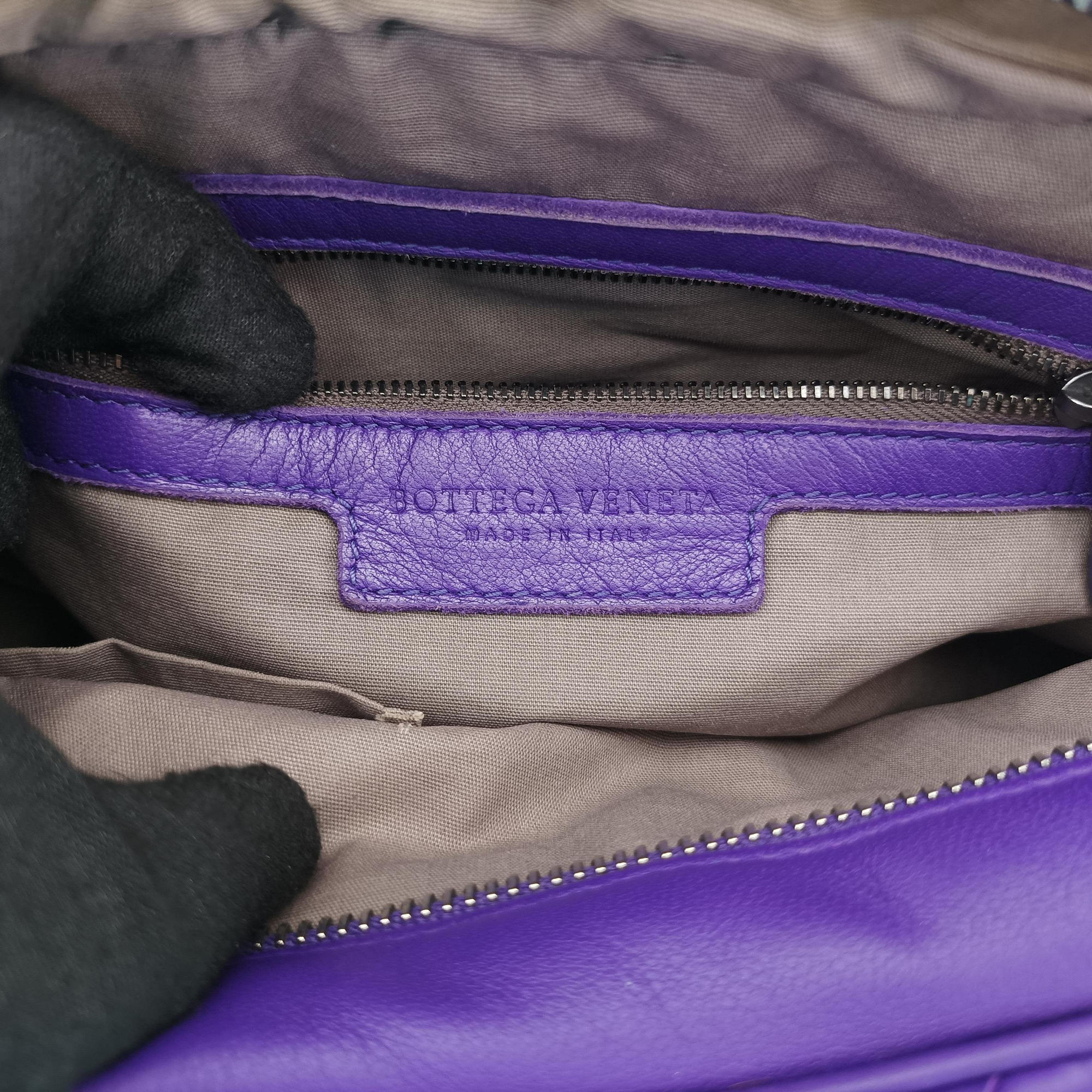 Intrecciato Purple lambskin B04146197Zイントレチャート パープル ラムスキン B04146197Z