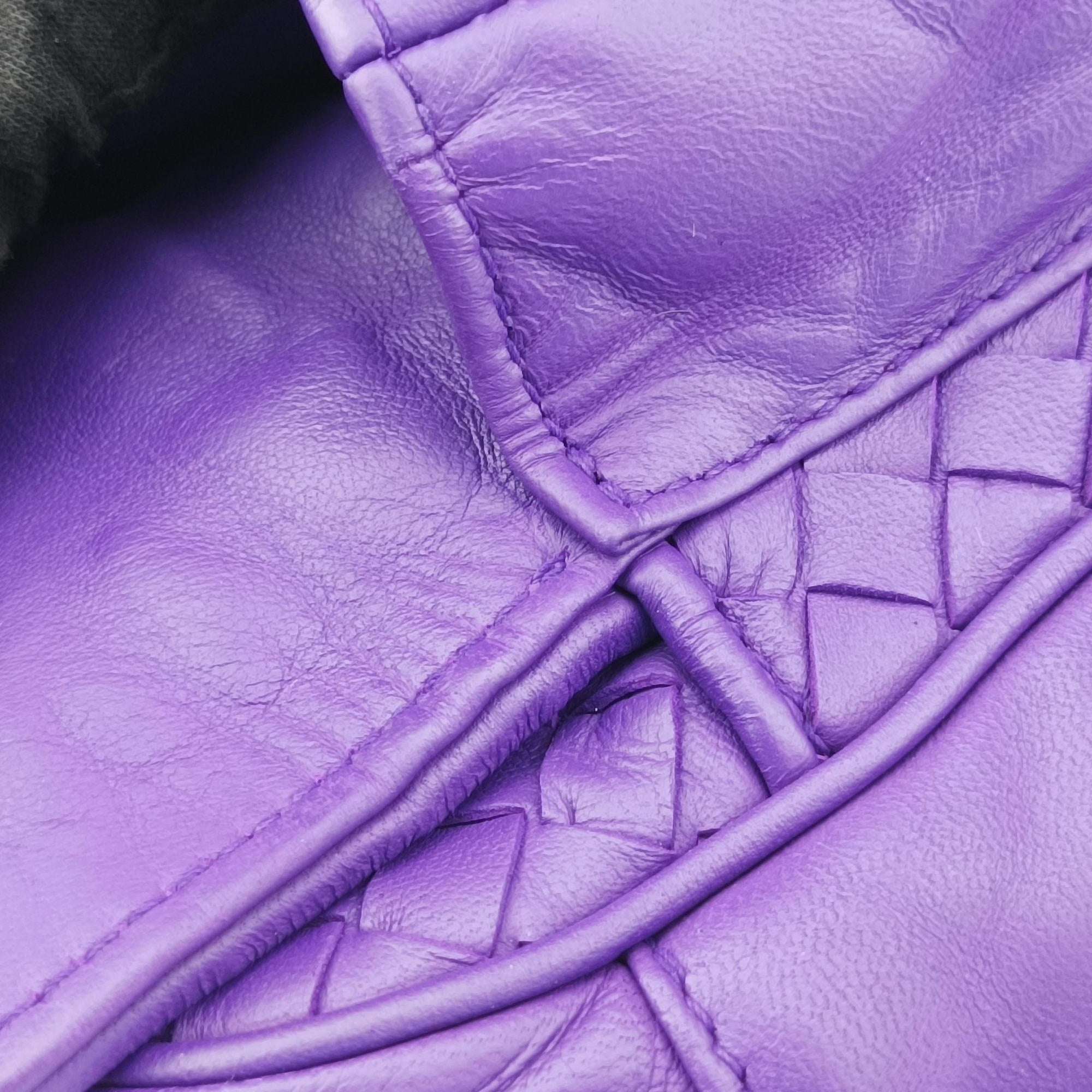 Intrecciato Purple lambskin B04146197Zイントレチャート パープル ラムスキン B04146197Z