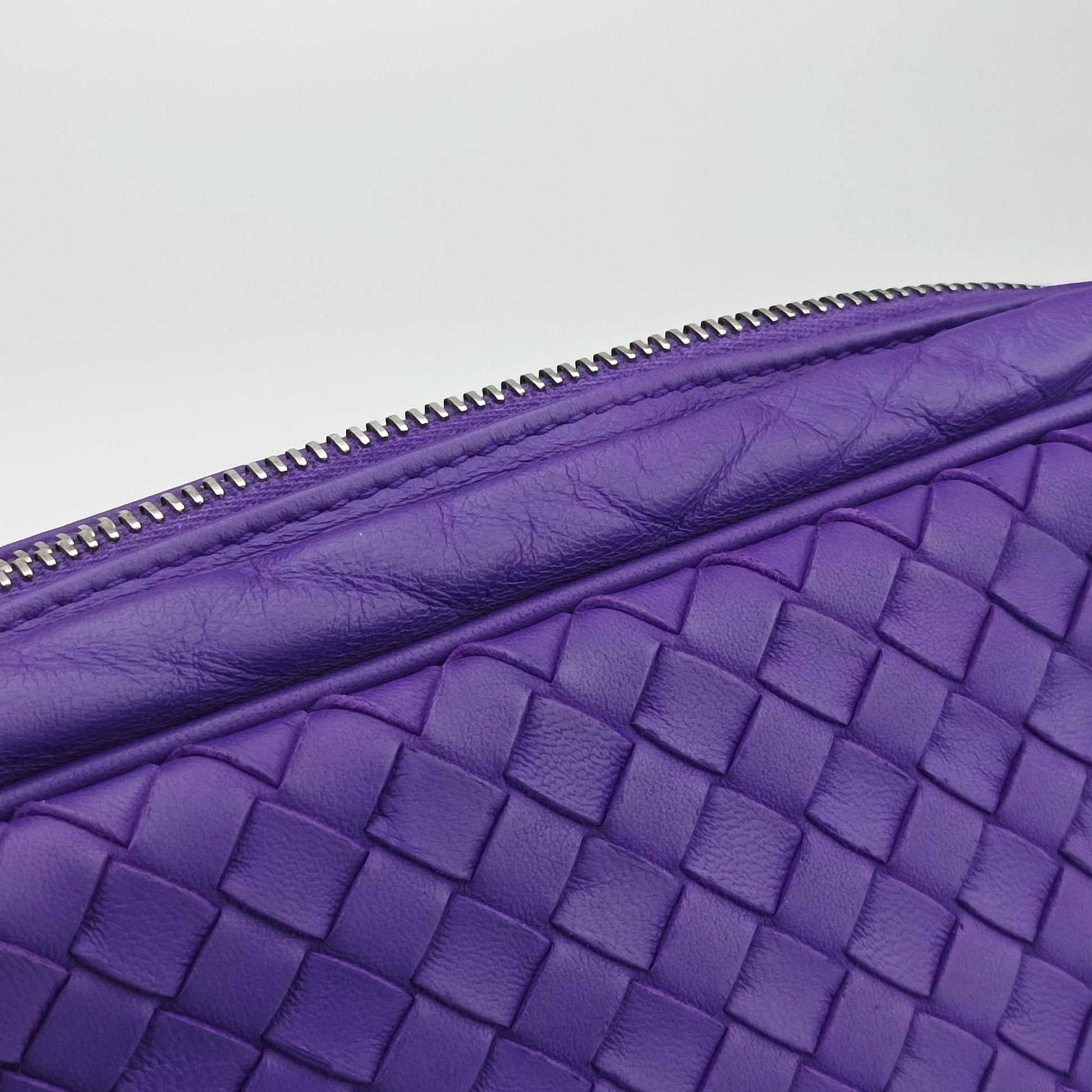 Intrecciato Purple lambskin B04146197Zイントレチャート パープル ラムスキン B04146197Z