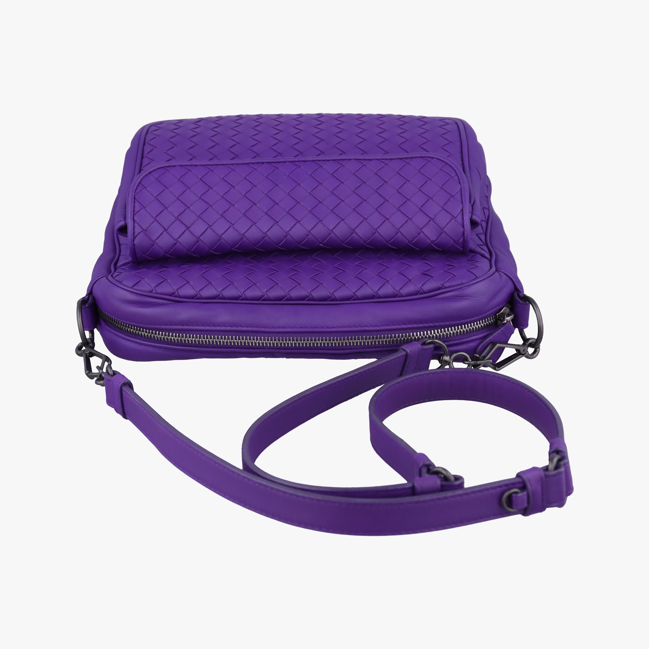 Intrecciato Purple lambskin B04146197Zイントレチャート パープル ラムスキン B04146197Z