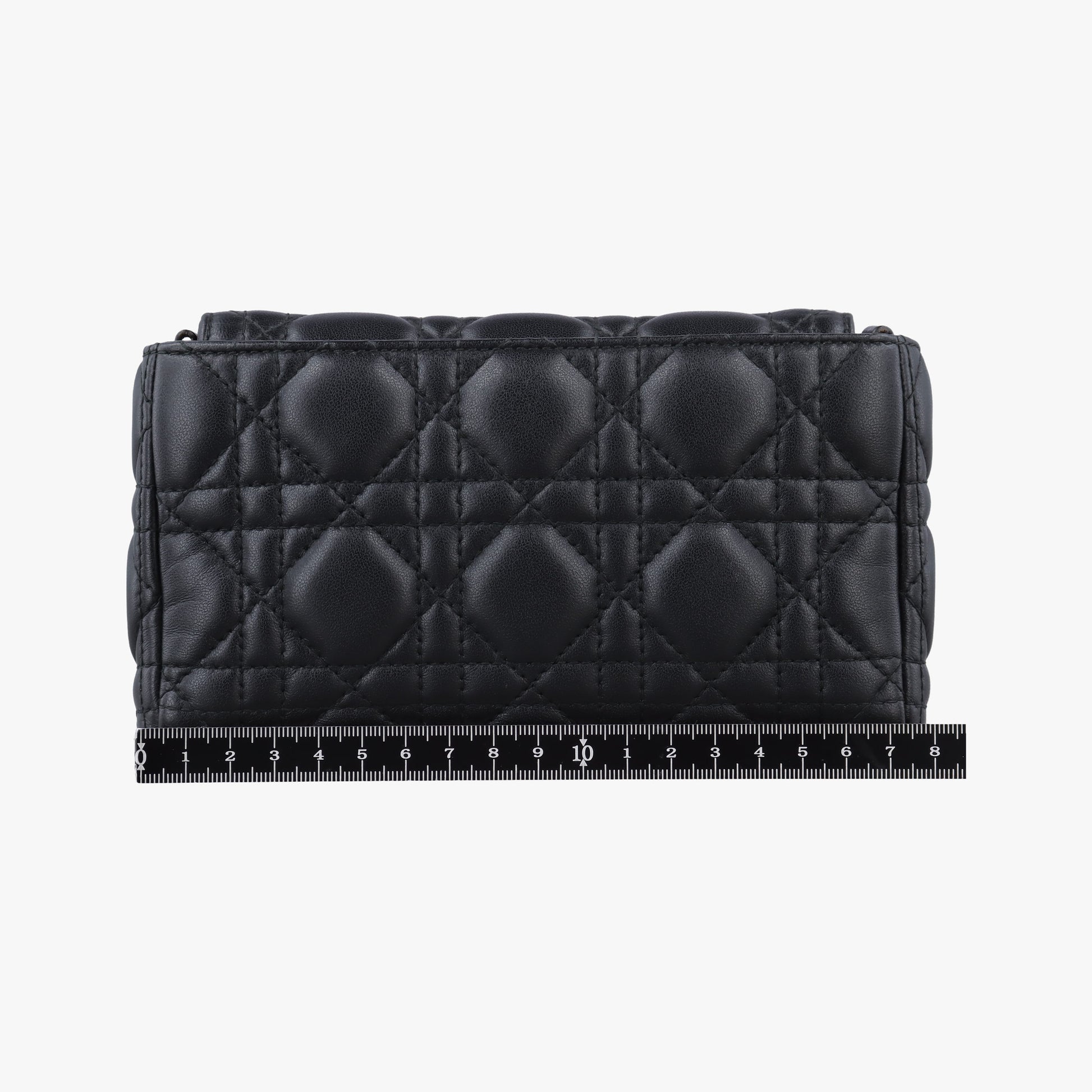 Lady Dior Cannage chain Black lambskin 28-MA-1127レディディオール カナージュ チェーン ブラック ラムスキン 28-MA-1127