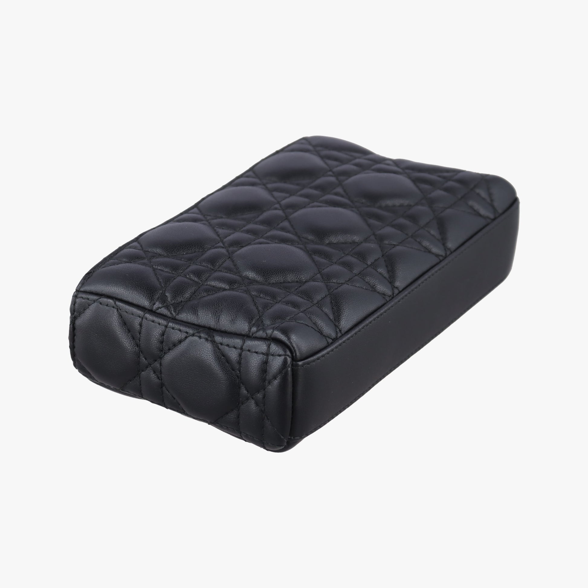 Lady Dior Cannage chain Black lambskin 28-MA-1127レディディオール カナージュ チェーン ブラック ラムスキン 28-MA-1127