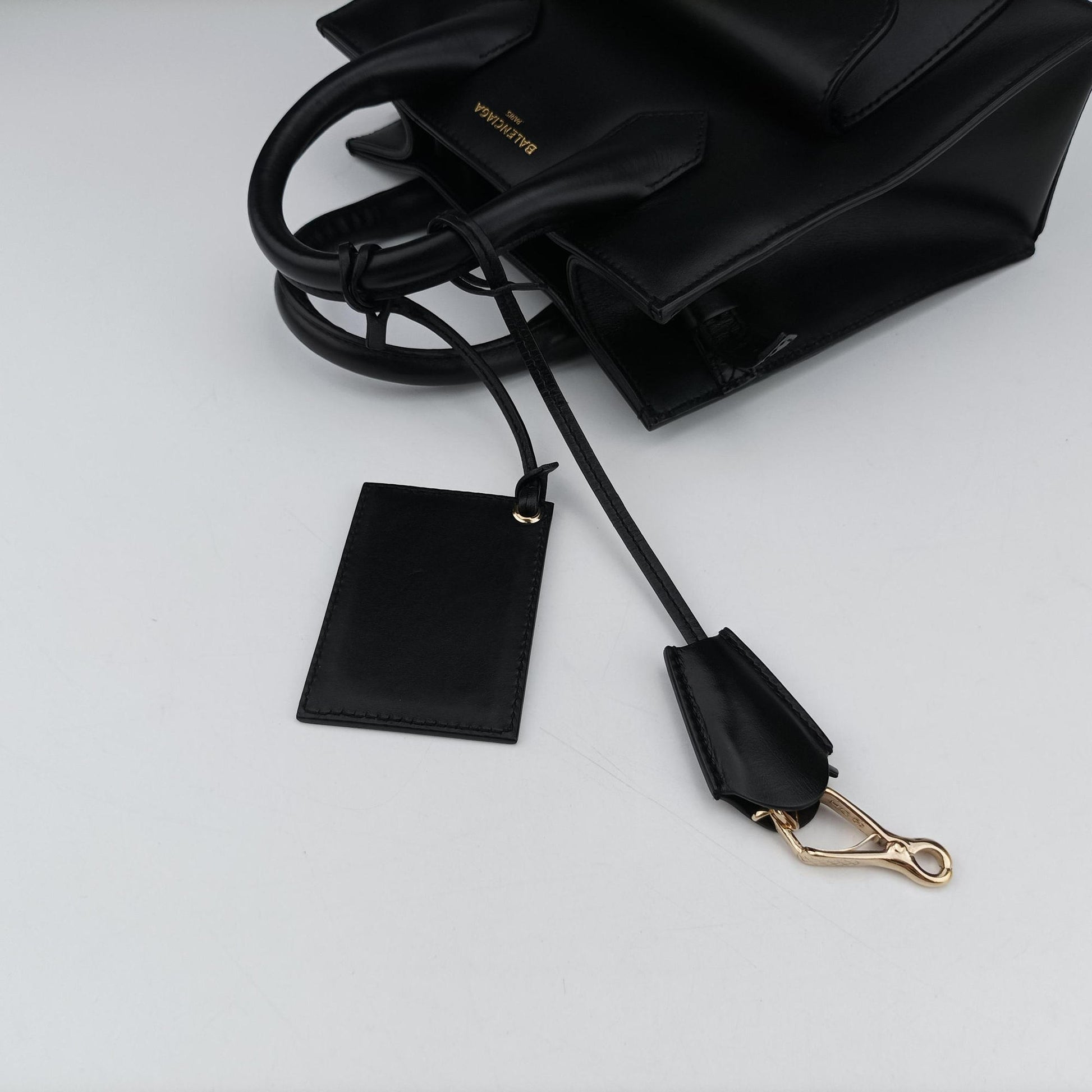 Padlock All Afternoon Black Leather 319499.1000.H.538735パドロックオール アフタヌーン ブラック レザー 319499.1000.H.538735