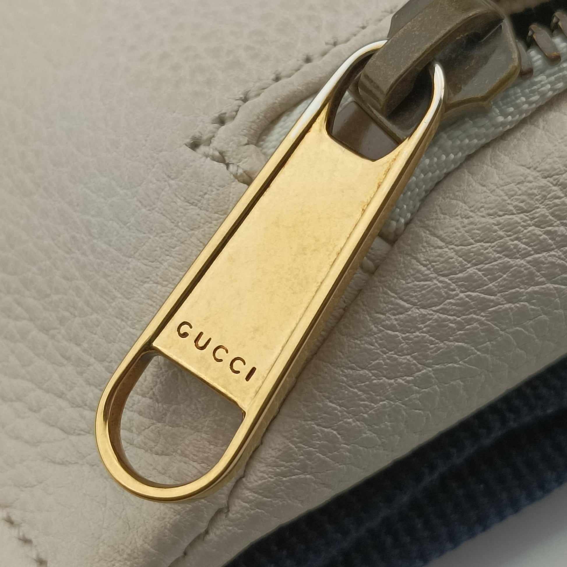 Gucci Print White Leather 527792 H027110159グッチプリント ホワイト レザー 527792 H027110159