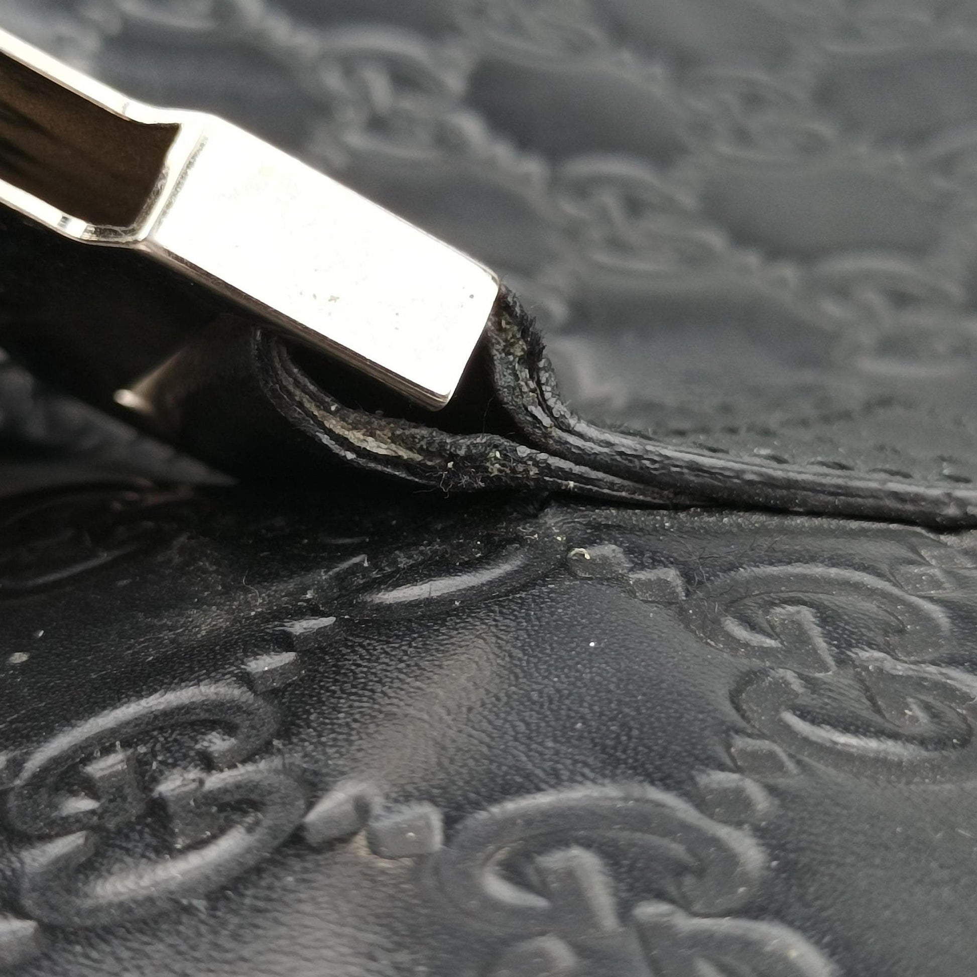 Guccissima Rubber Messenger Black Leather 246067 B010554306グッチシマ メッセンジャー ブラック レザー 246067 B010554306