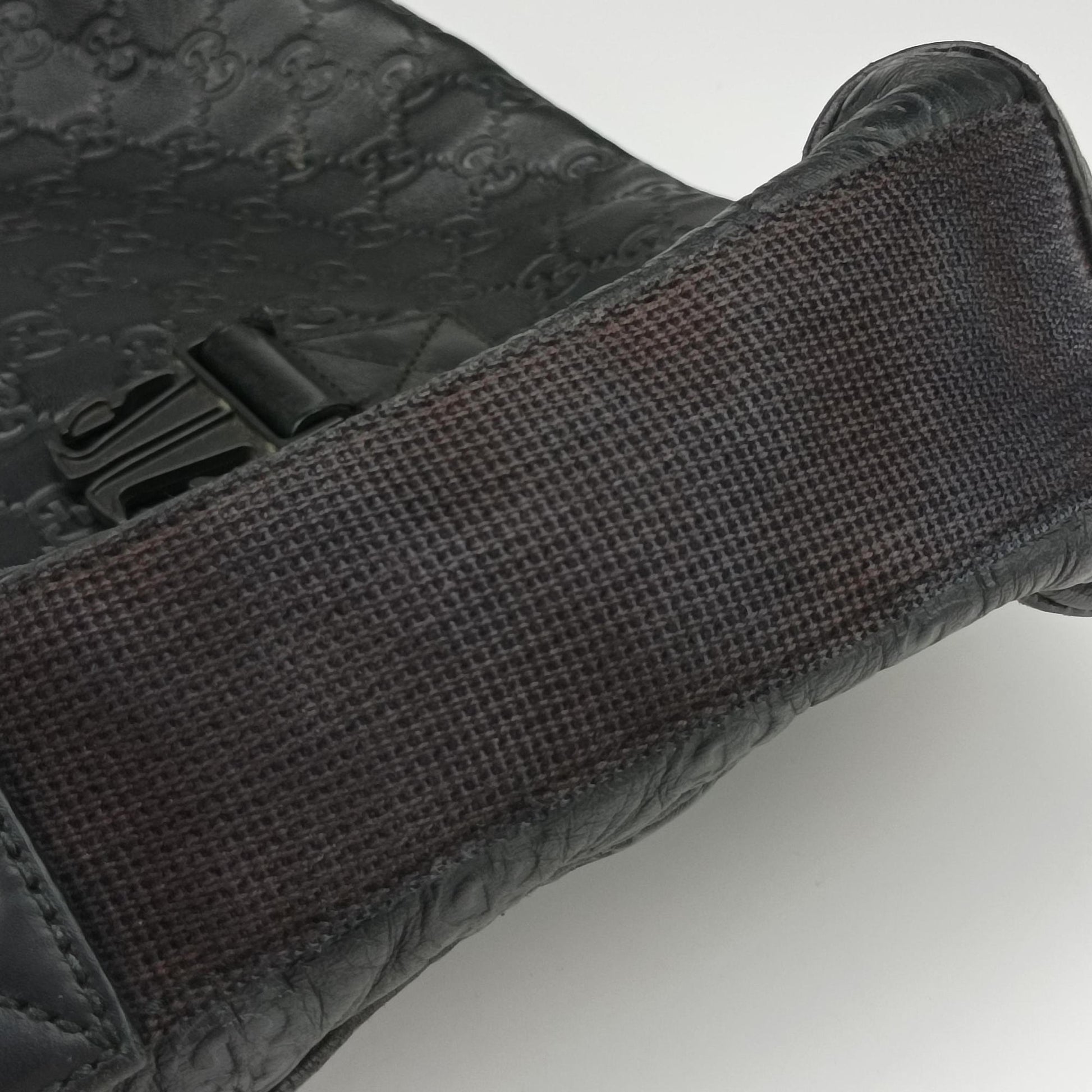 Guccissima Rubber Messenger Black Leather 246067 B010554306グッチシマ メッセンジャー ブラック レザー 246067 B010554306
